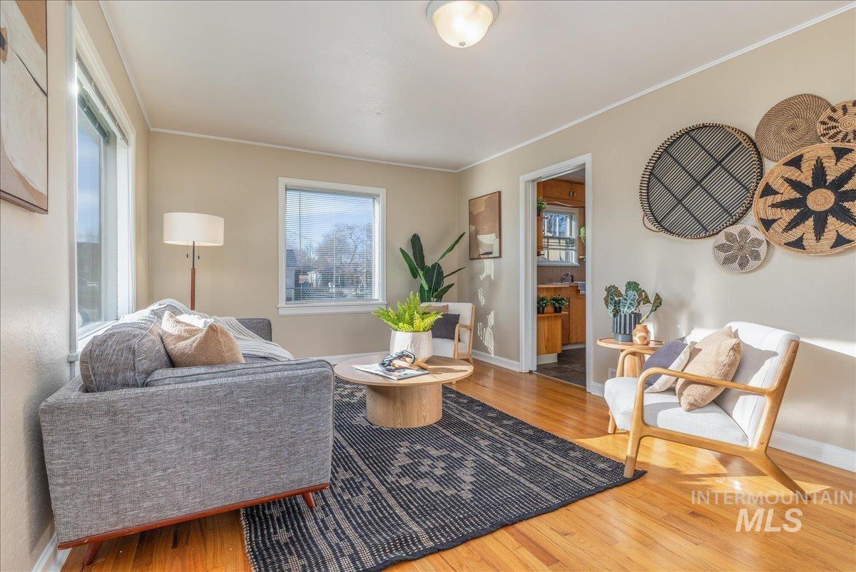 1733 S Shoshone St, Boise, Idaho 83705, 3 Bedrooms, 1 Bathroom, Residential For Sale, Price $399,900, 98977841