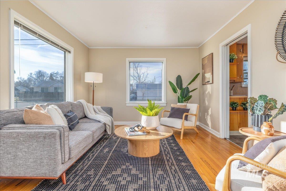 1733 S Shoshone St, Boise, Idaho 83705, 3 Bedrooms, 1 Bathroom, Residential For Sale, Price $399,900, 98977841