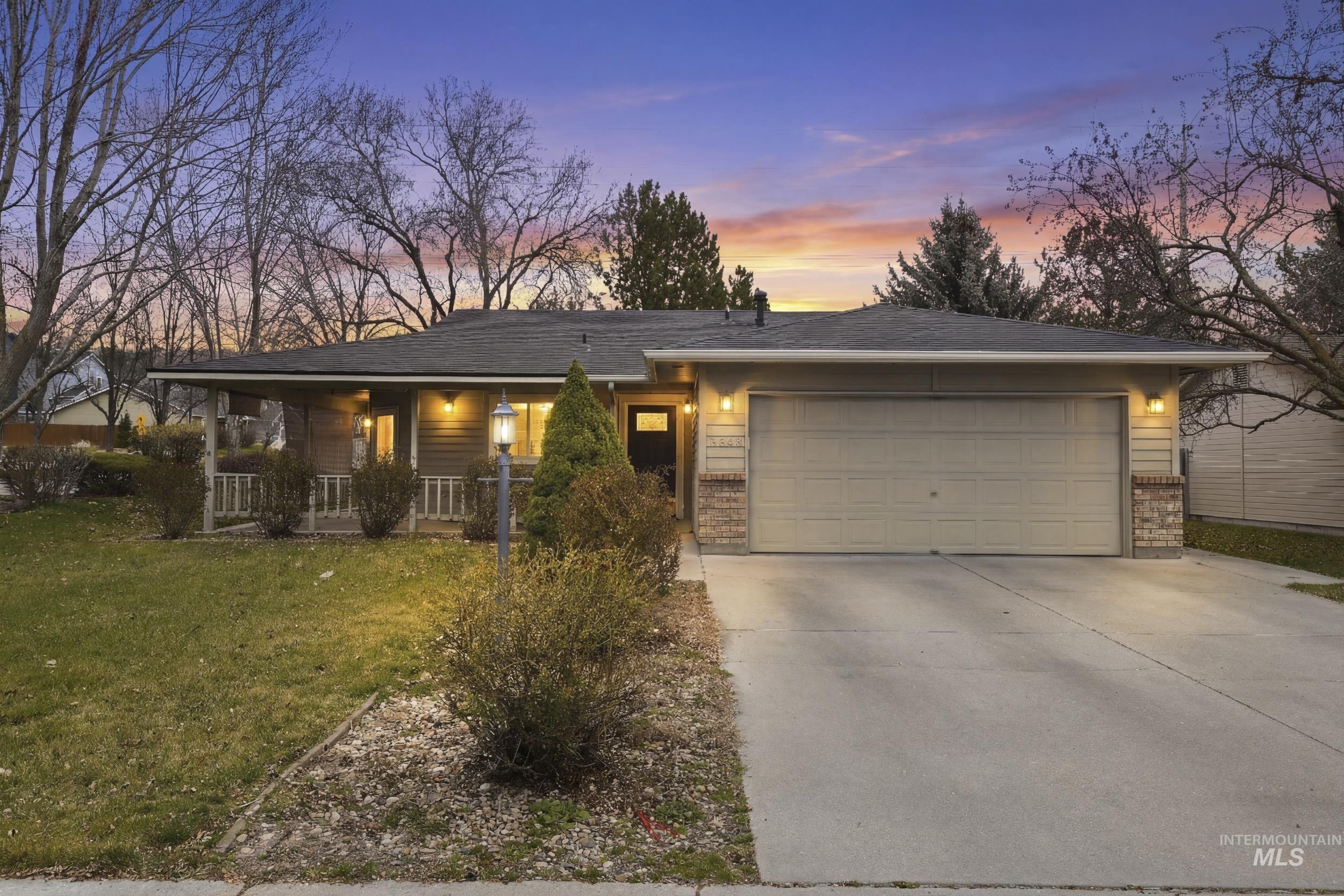 7348 N Crewe ave, Boise, Idaho 83714, 2 Bedrooms, 2 Bathrooms, Residential For Sale, Price $439,000, 98977842