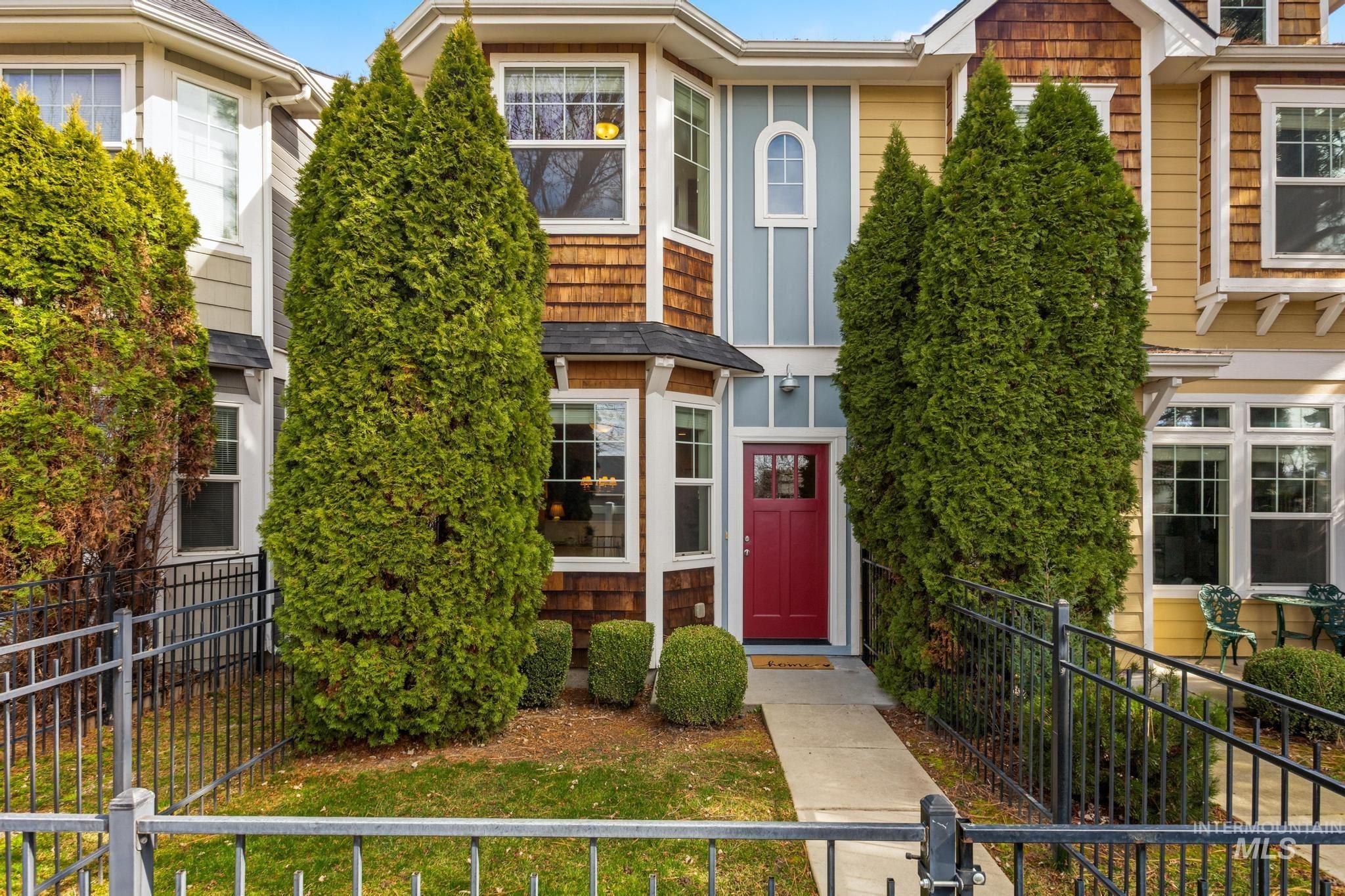 4360 N Five Mile Rd., Boise, Idaho 83713, 2 Bedrooms, 2.5 Bathrooms, Residential For Sale, Price $349,990,MLS 98977843