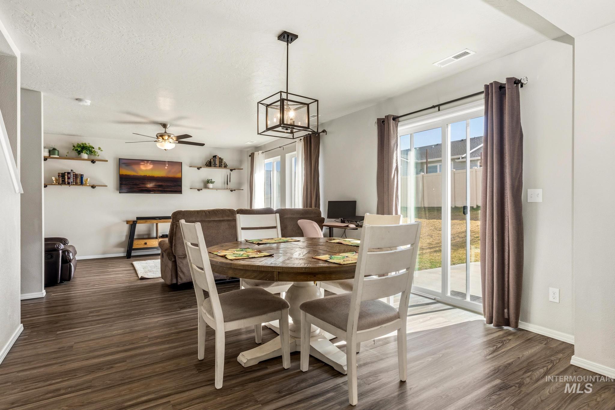 11455 W Meliadine River, Nampa, Idaho 83686, 4 Bedrooms, 2.5 Bathrooms, Residential For Sale, Price $399,900,MLS 98977844