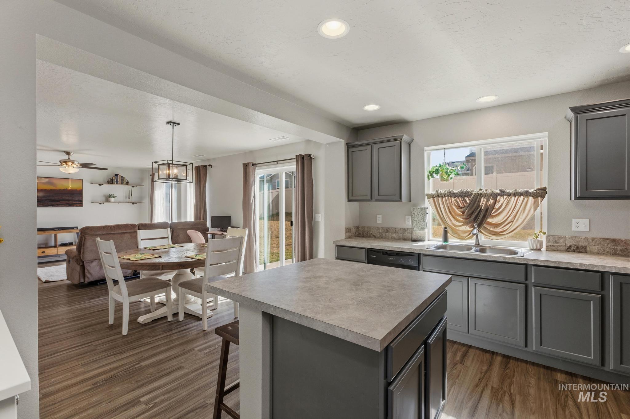 11455 W Meliadine River, Nampa, Idaho 83686, 4 Bedrooms, 2.5 Bathrooms, Residential For Sale, Price $399,900,MLS 98977844