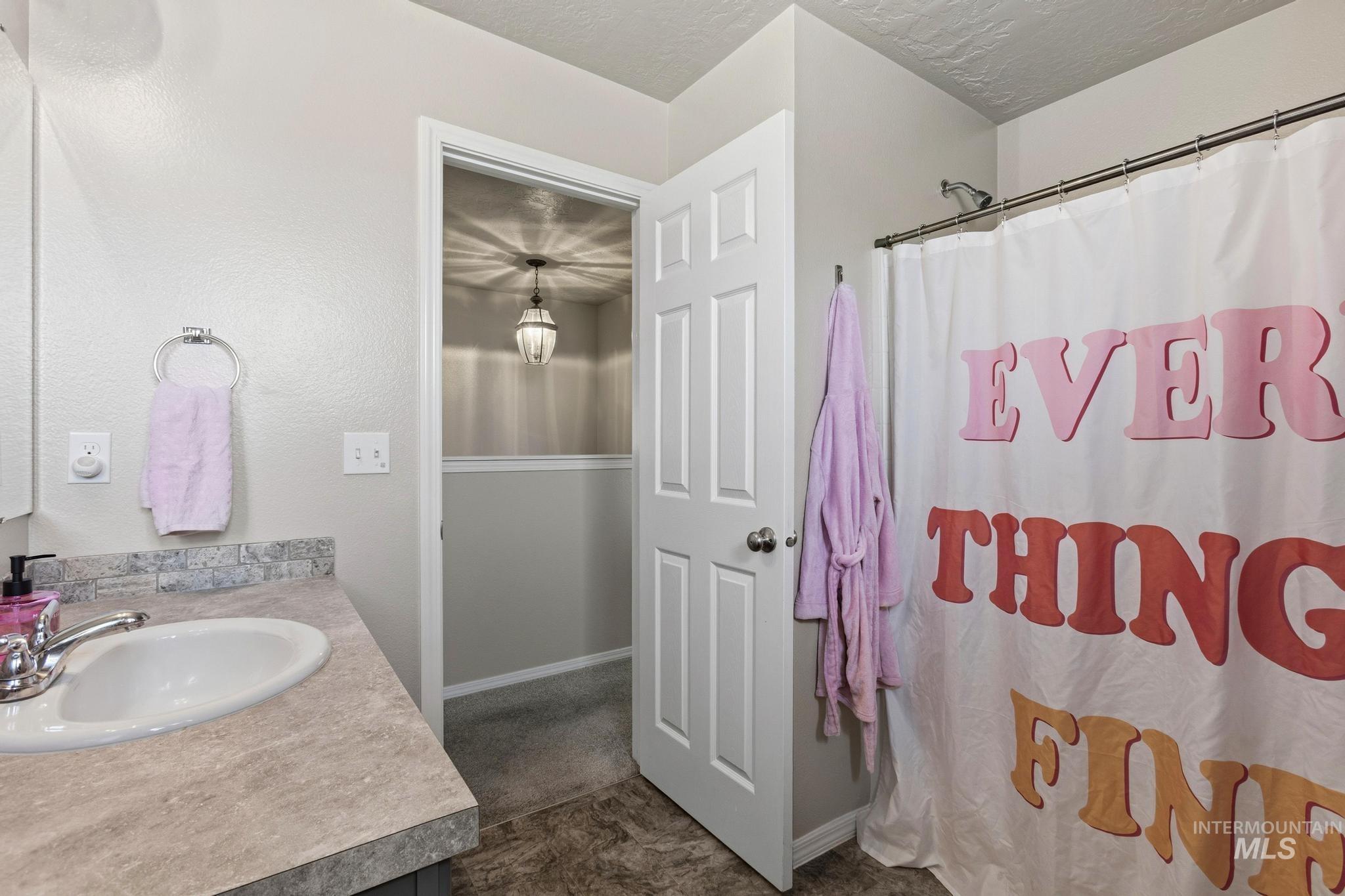 11455 W Meliadine River, Nampa, Idaho 83686, 4 Bedrooms, 2.5 Bathrooms, Residential For Sale, Price $399,900,MLS 98977844