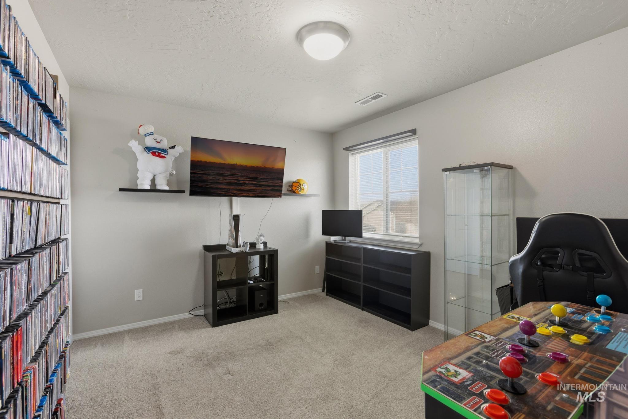 11455 W Meliadine River, Nampa, Idaho 83686, 4 Bedrooms, 2.5 Bathrooms, Residential For Sale, Price $399,900,MLS 98977844