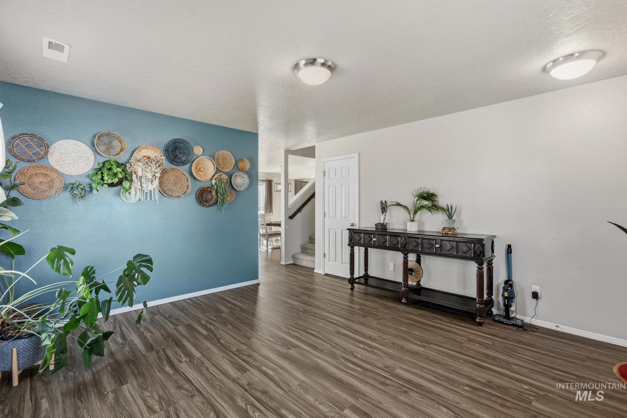 11455 W Meliadine River, Nampa, Idaho 83686, 4 Bedrooms, 2.5 Bathrooms, Residential For Sale, Price $399,900,MLS 98977844