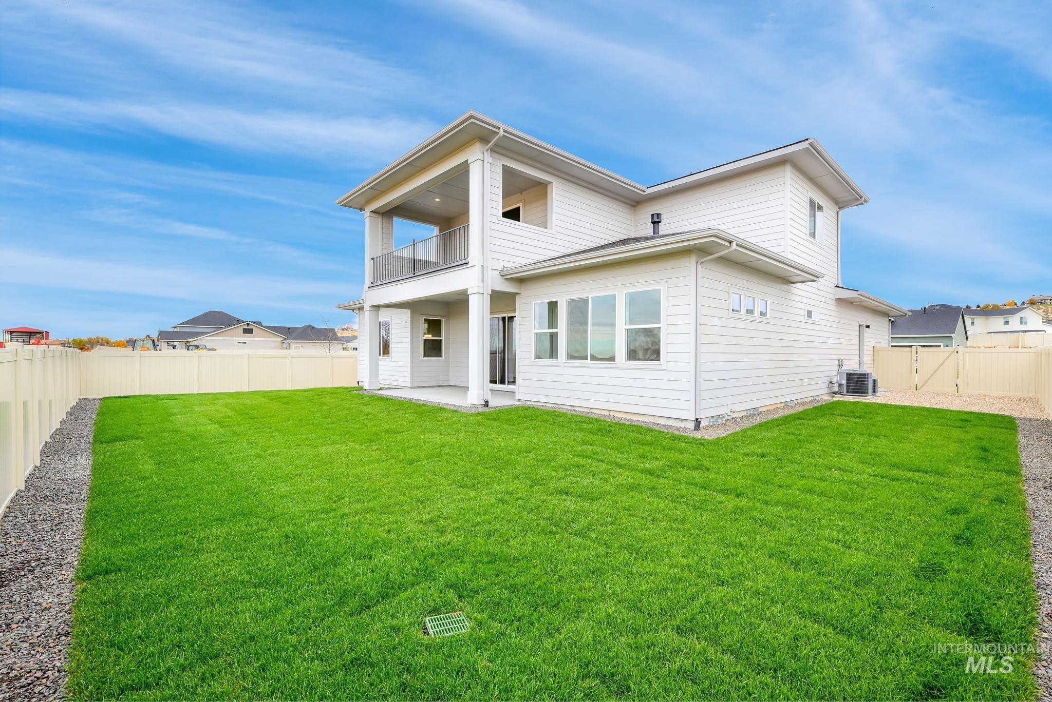 3758 N Kelseyville Way, Star, Idaho 83669, 5 Bedrooms, 3.5 Bathrooms, Residential For Sale, Price $799,000,MLS 98977845