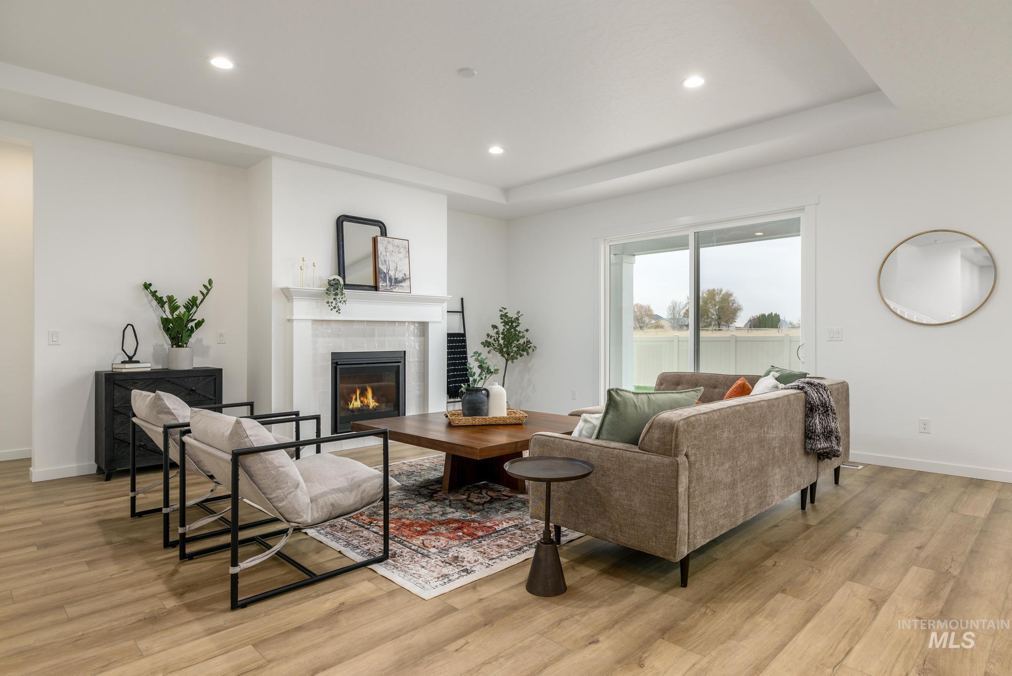 3758 N Kelseyville Way, Star, Idaho 83669, 5 Bedrooms, 3.5 Bathrooms, Residential For Sale, Price $799,000,MLS 98977845