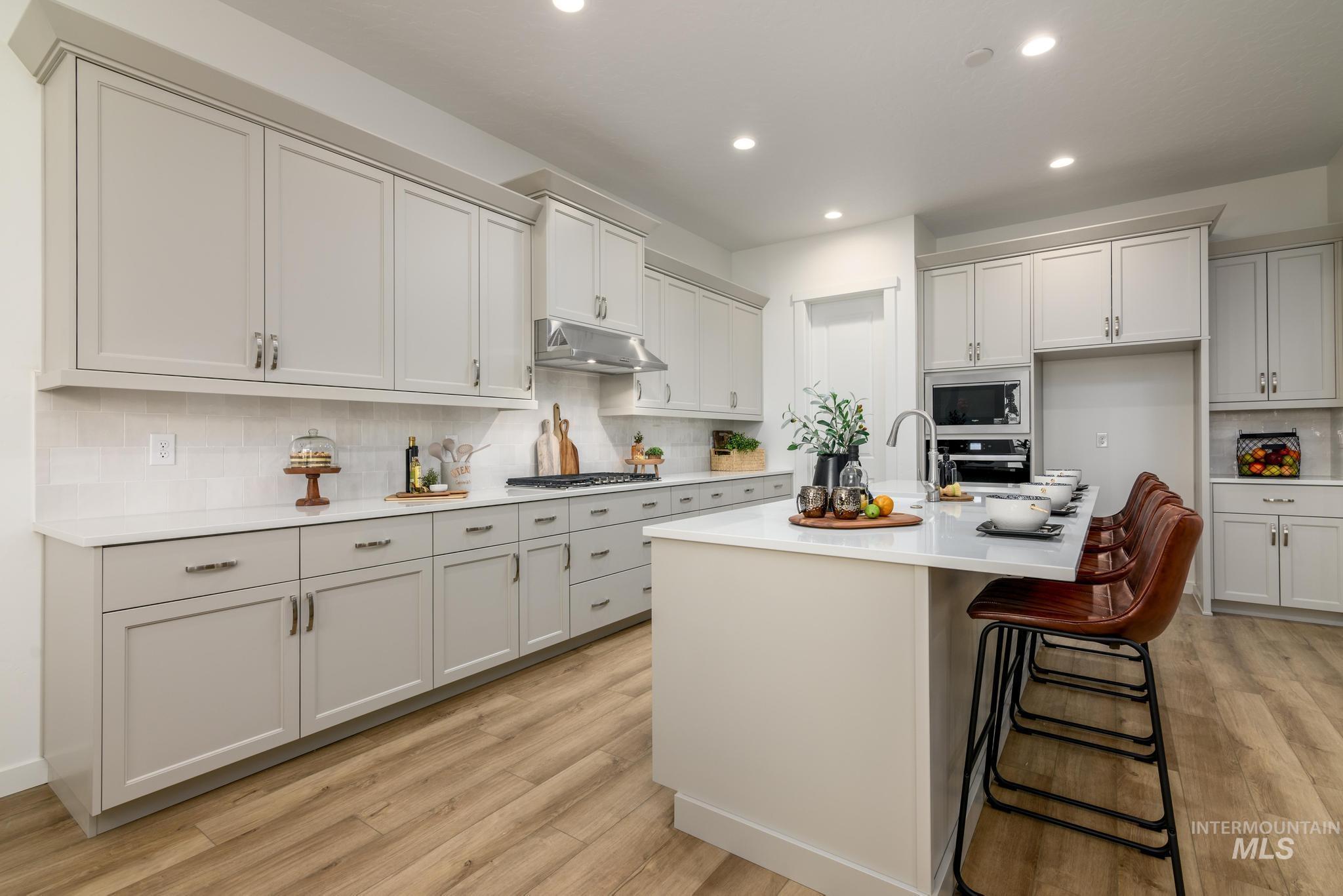 3758 N Kelseyville Way, Star, Idaho 83669, 5 Bedrooms, 3.5 Bathrooms, Residential For Sale, Price $799,000,MLS 98977845