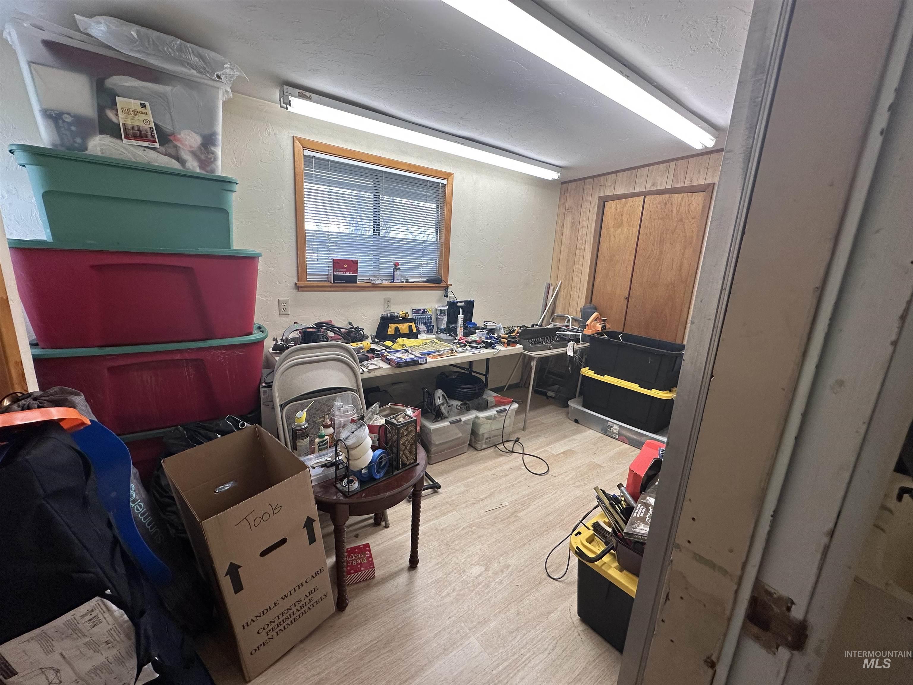 455 Sunrise Blvd N, Twin Falls, Idaho 83301-4941, 4 Bedrooms, 1.5 Bathrooms, Residential For Sale, Price $324,999,MLS 98977848