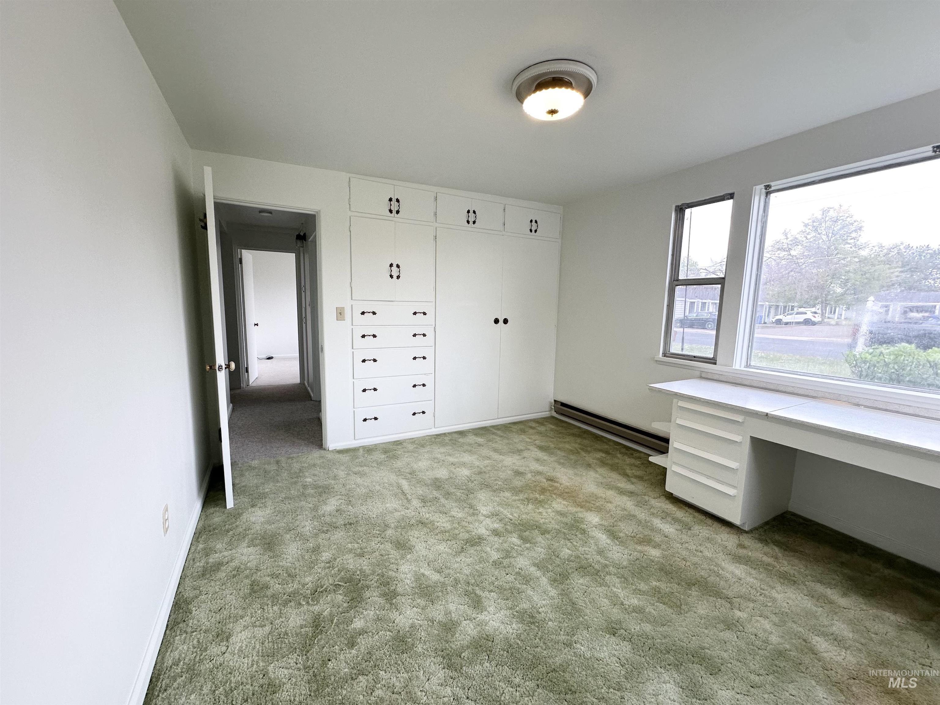 455 Sunrise Blvd N, Twin Falls, Idaho 83301-4941, 4 Bedrooms, 1.5 Bathrooms, Residential For Sale, Price $314,999,MLS 98977848