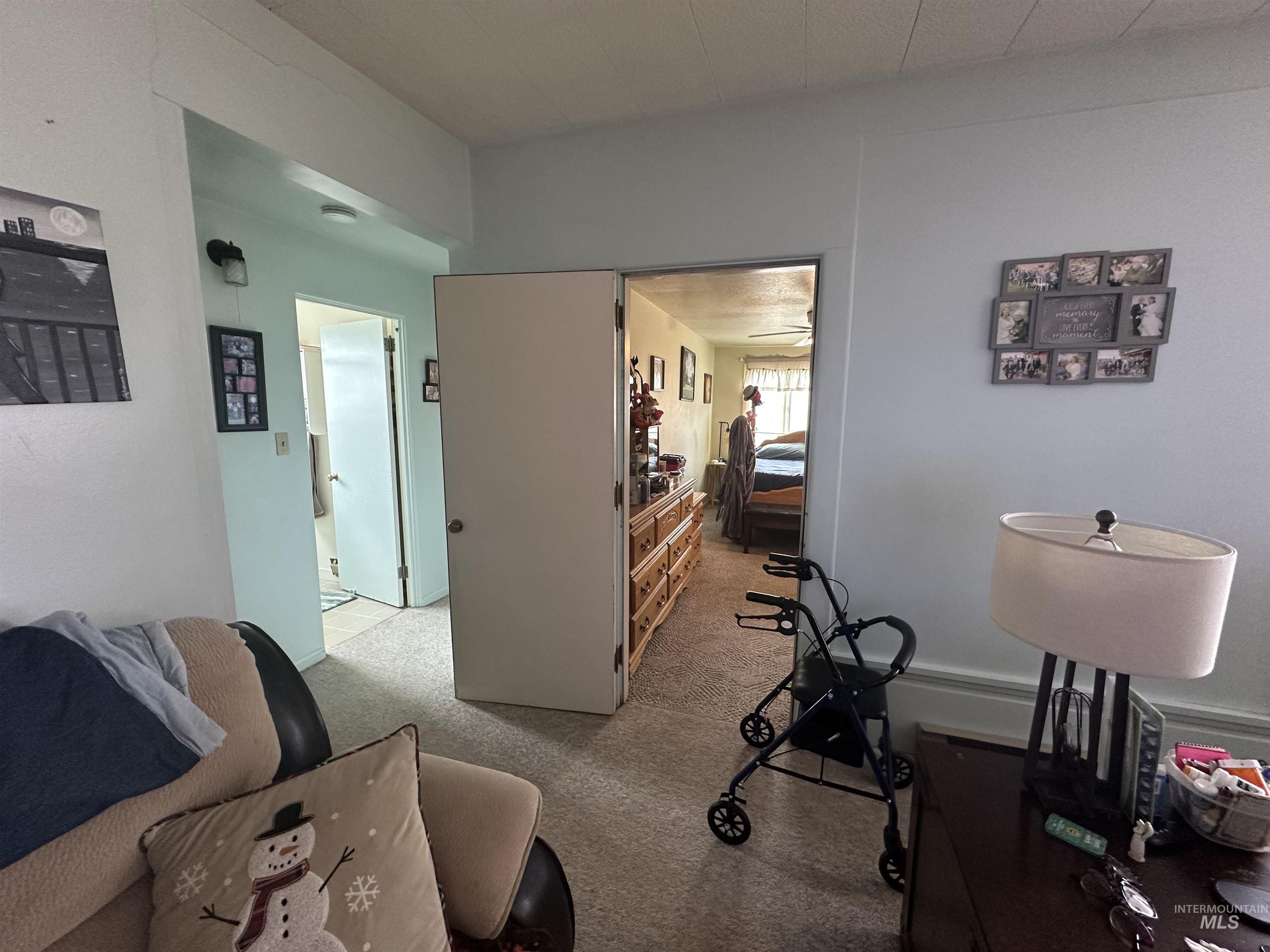 455 Sunrise Blvd N, Twin Falls, Idaho 83301-4941, 4 Bedrooms, 1.5 Bathrooms, Residential For Sale, Price $324,999,MLS 98977848