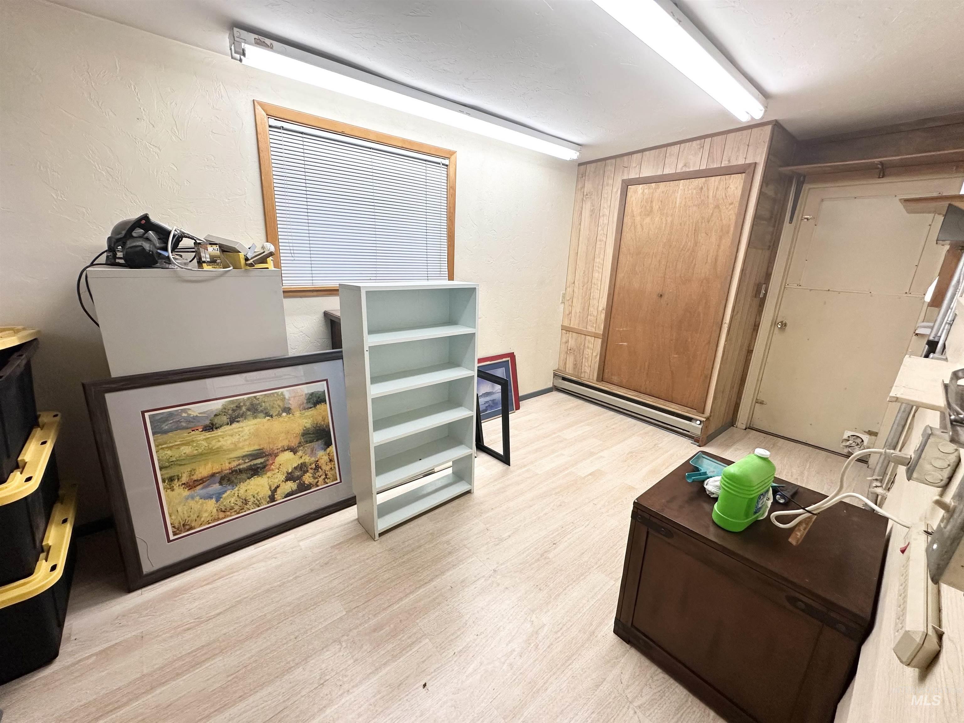 455 Sunrise Blvd N, Twin Falls, Idaho 83301-4941, 4 Bedrooms, 1.5 Bathrooms, Residential For Sale, Price $314,999,MLS 98977848