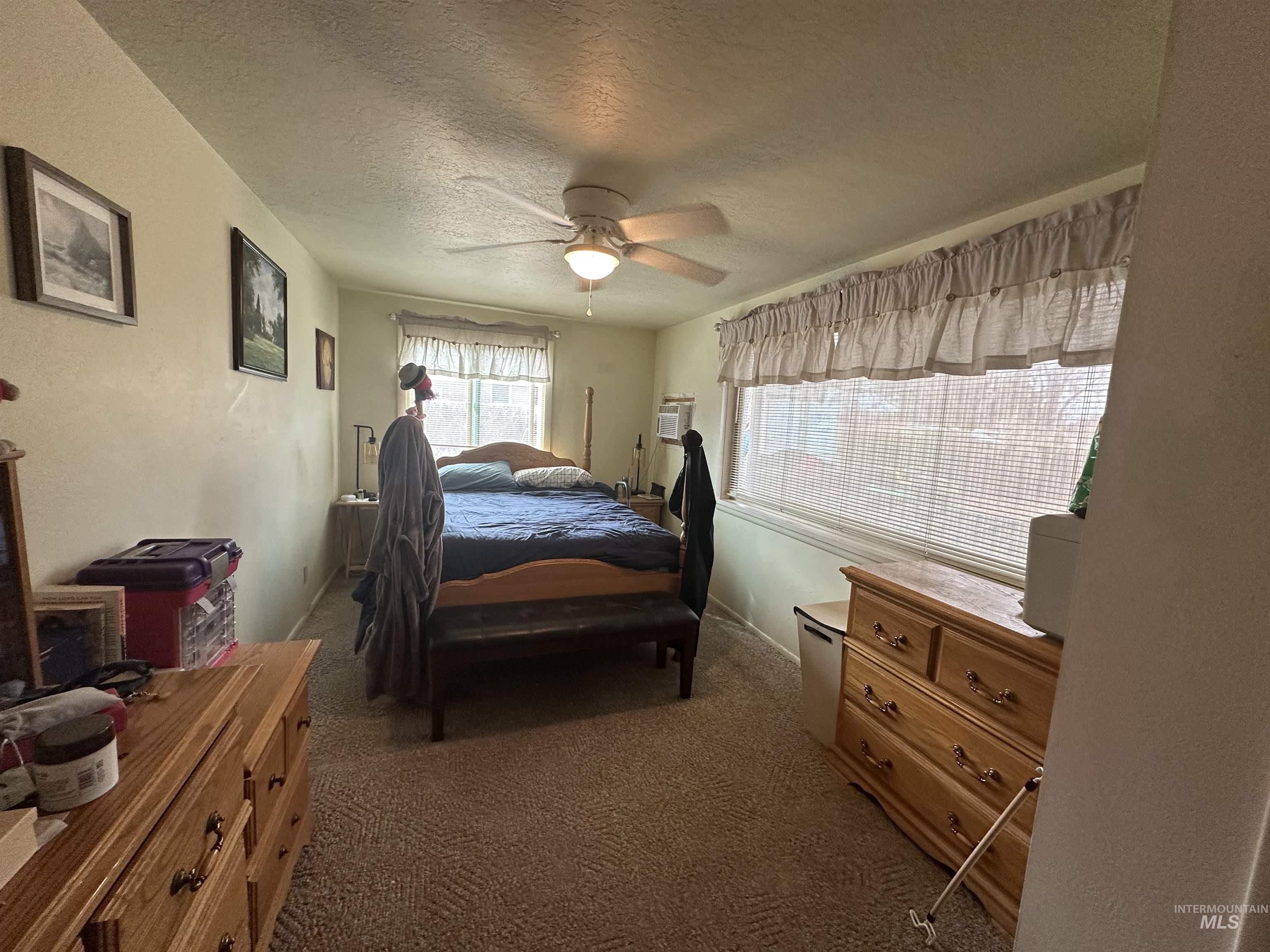 455 Sunrise Blvd N, Twin Falls, Idaho 83301-4941, 4 Bedrooms, 1.5 Bathrooms, Residential For Sale, Price $324,999,MLS 98977848