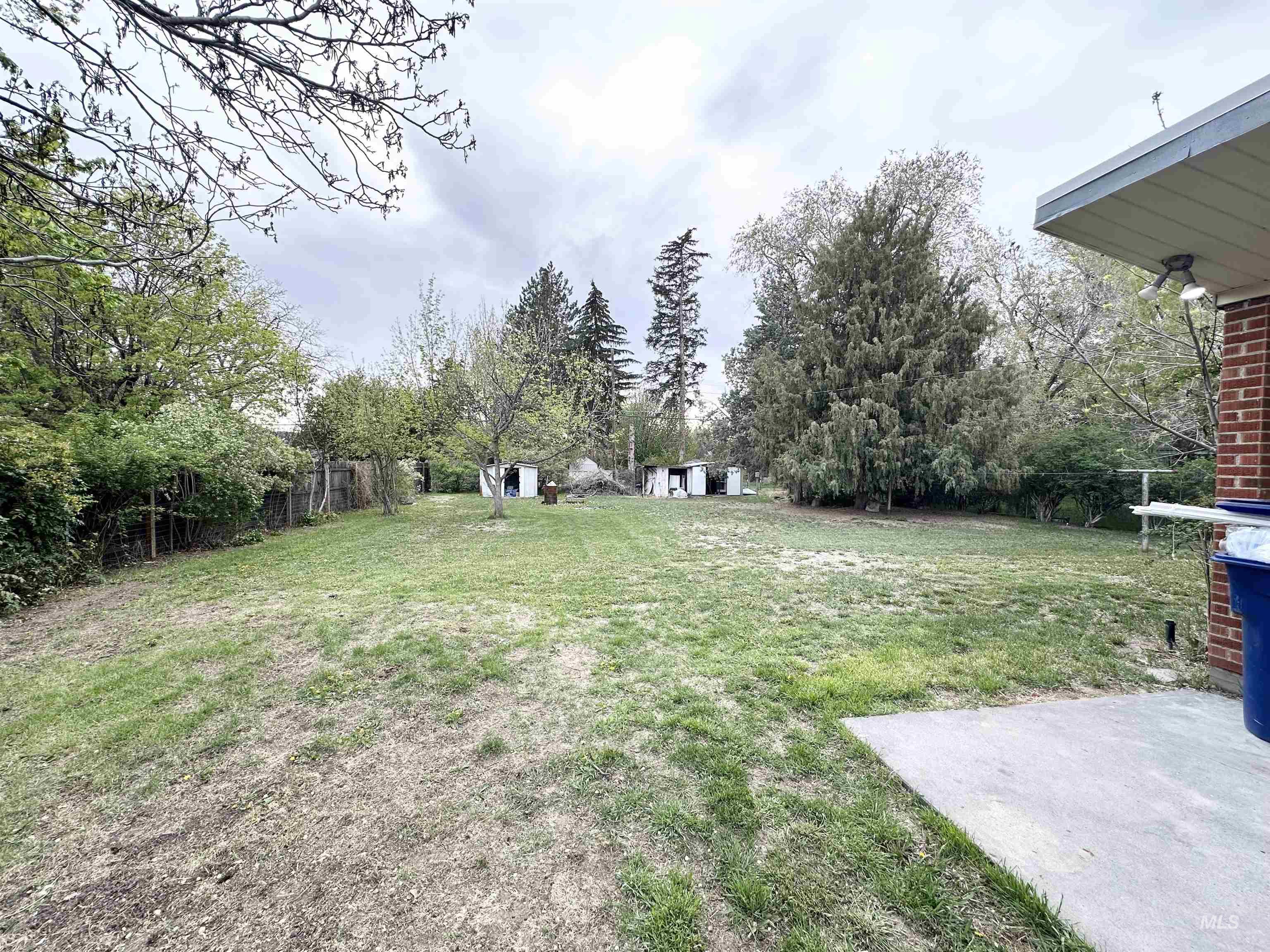 455 Sunrise Blvd N, Twin Falls, Idaho 83301-4941, 4 Bedrooms, 1.5 Bathrooms, Residential For Sale, Price $314,999,MLS 98977848