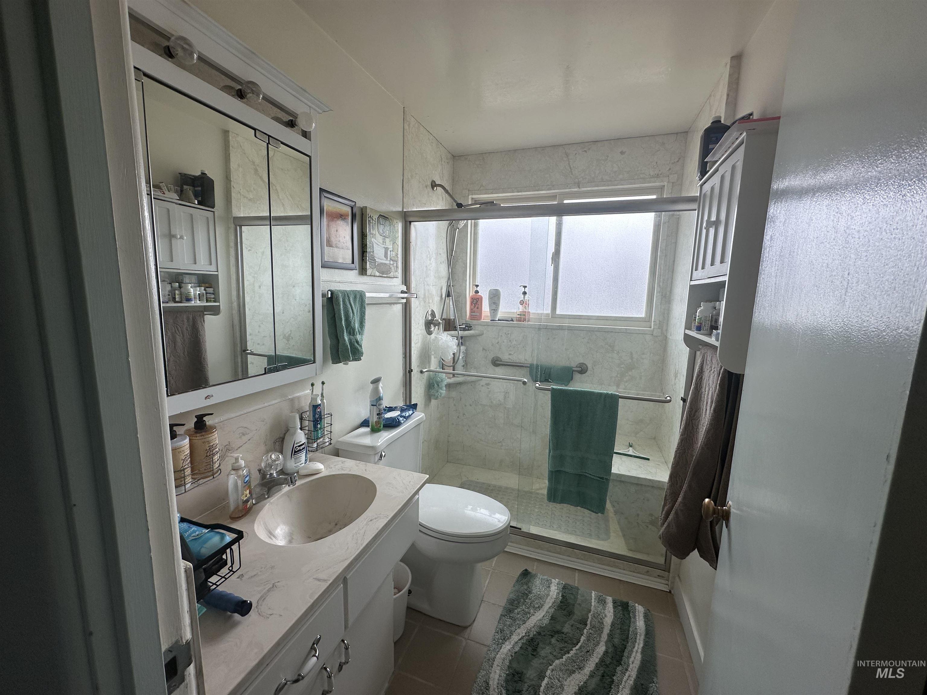 455 Sunrise Blvd N, Twin Falls, Idaho 83301-4941, 4 Bedrooms, 1.5 Bathrooms, Residential For Sale, Price $324,999,MLS 98977848