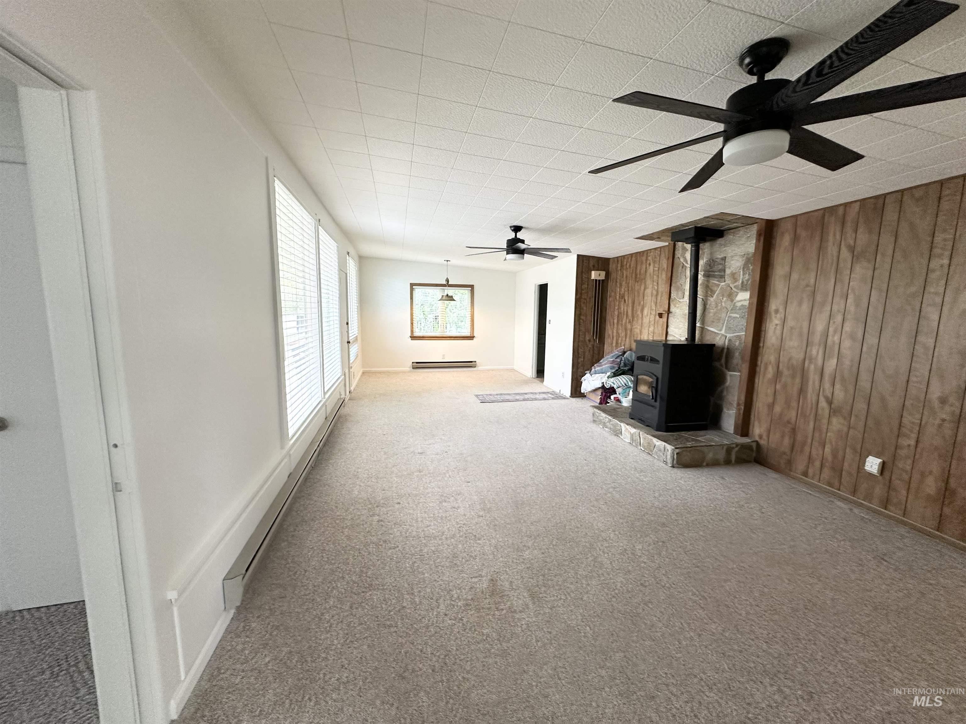 455 Sunrise Blvd N, Twin Falls, Idaho 83301-4941, 4 Bedrooms, 1.5 Bathrooms, Residential For Sale, Price $314,999,MLS 98977848