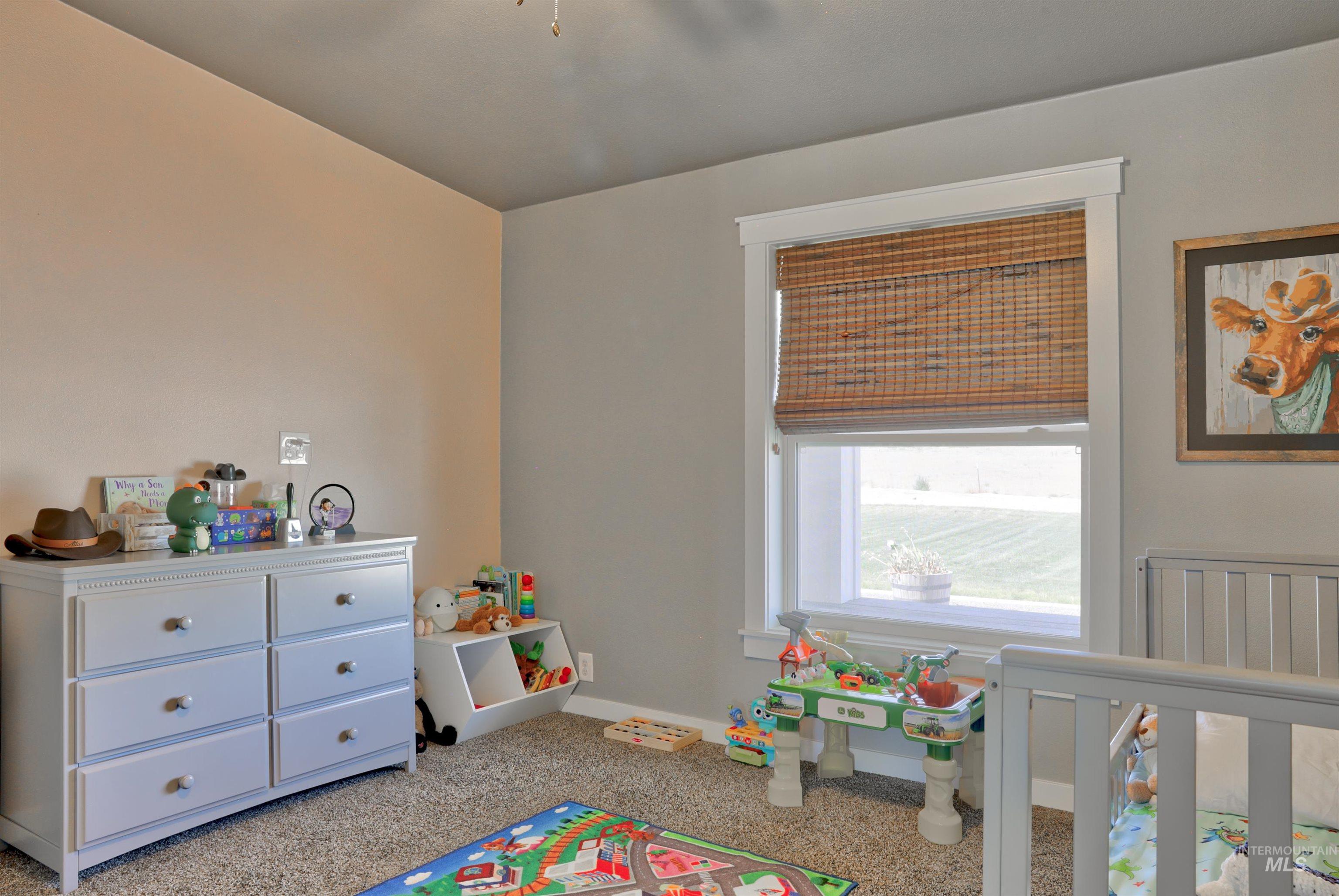 29492 Farmway, Caldwell, Idaho 83607, 4 Bedrooms, 2 Bathrooms, Residential For Sale, Price $625,000,MLS 98977850