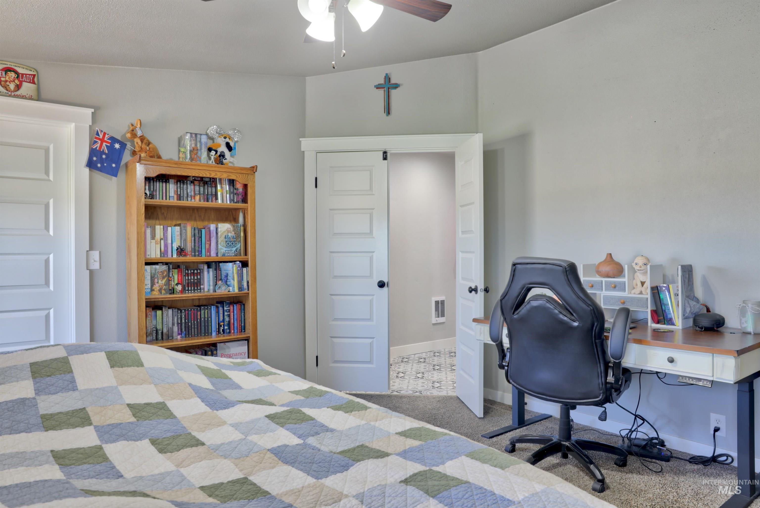 29492 Farmway, Caldwell, Idaho 83607, 4 Bedrooms, 2 Bathrooms, Residential For Sale, Price $625,000,MLS 98977850