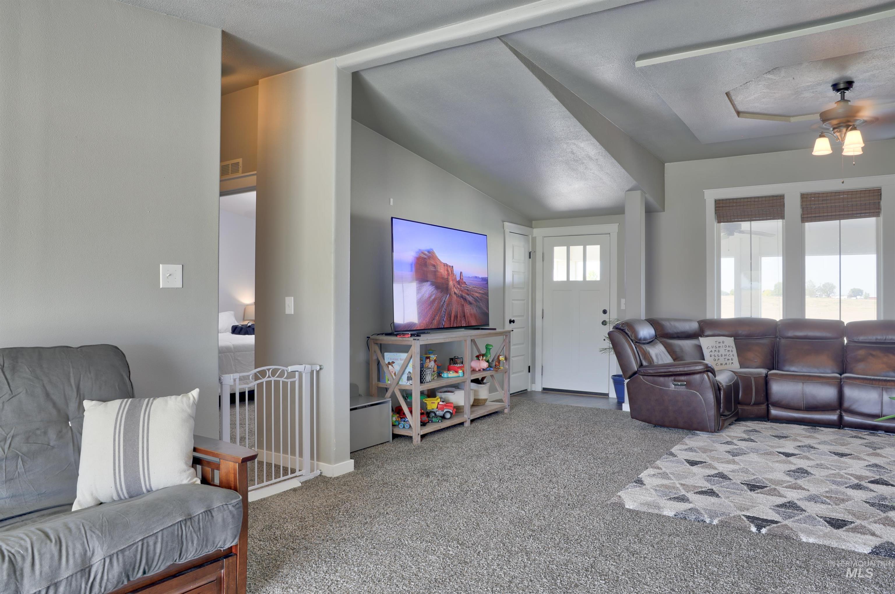 29492 Farmway, Caldwell, Idaho 83607, 4 Bedrooms, 2 Bathrooms, Residential For Sale, Price $625,000,MLS 98977850