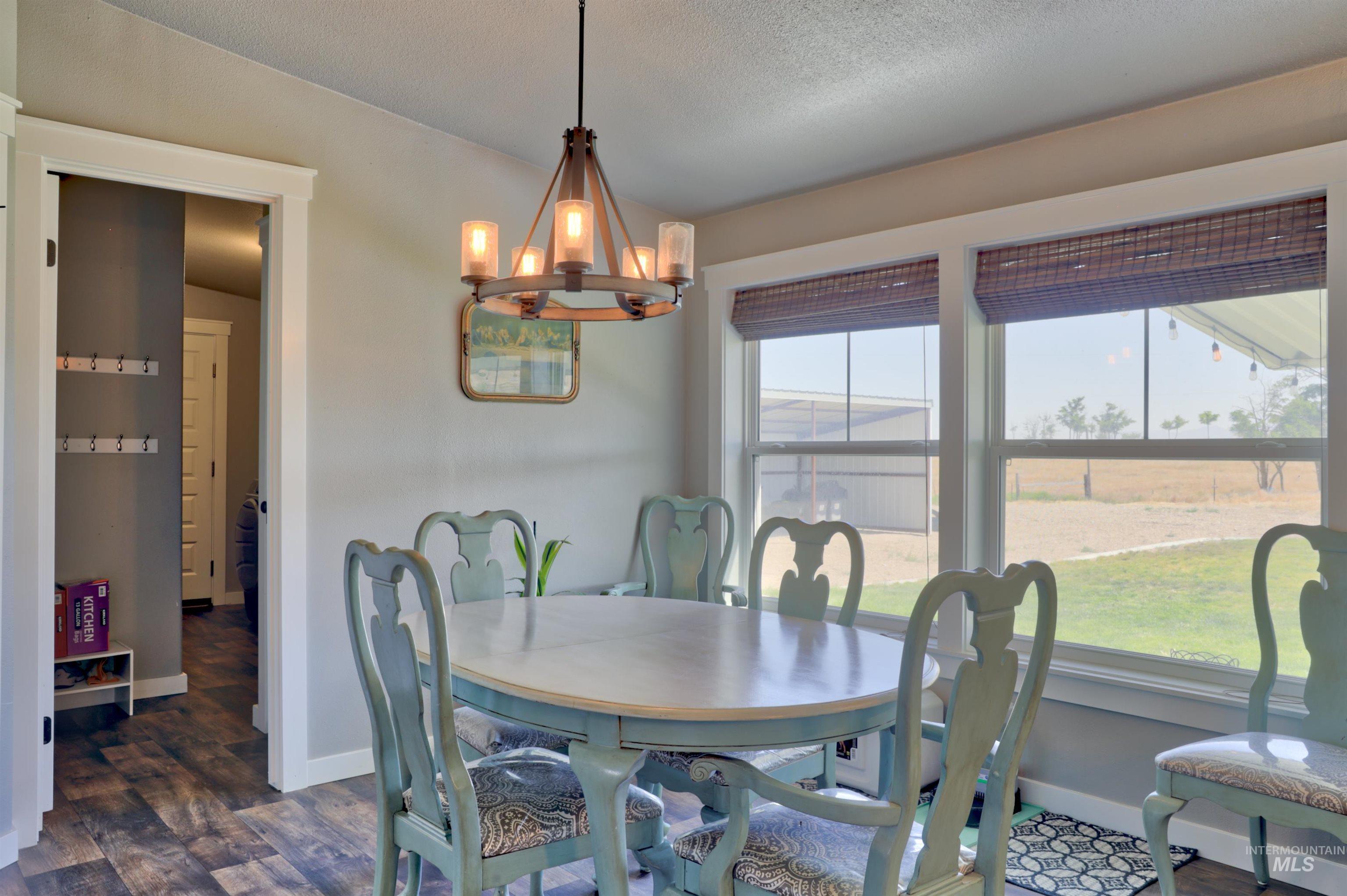 29492 Farmway, Caldwell, Idaho 83607, 4 Bedrooms, 2 Bathrooms, Residential For Sale, Price $625,000,MLS 98977850