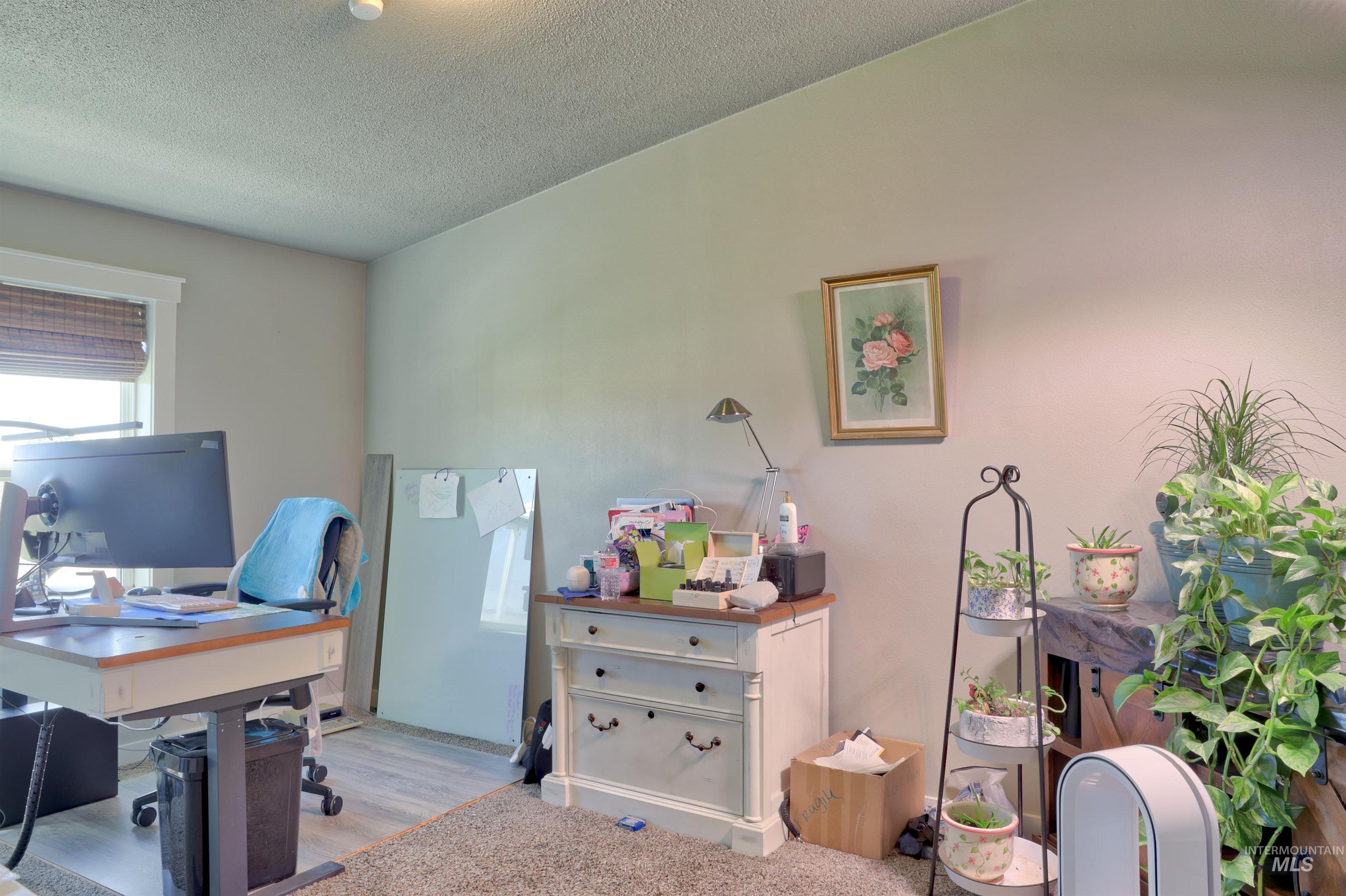 29492 Farmway, Caldwell, Idaho 83607, 4 Bedrooms, 2 Bathrooms, Residential For Sale, Price $625,000,MLS 98977850