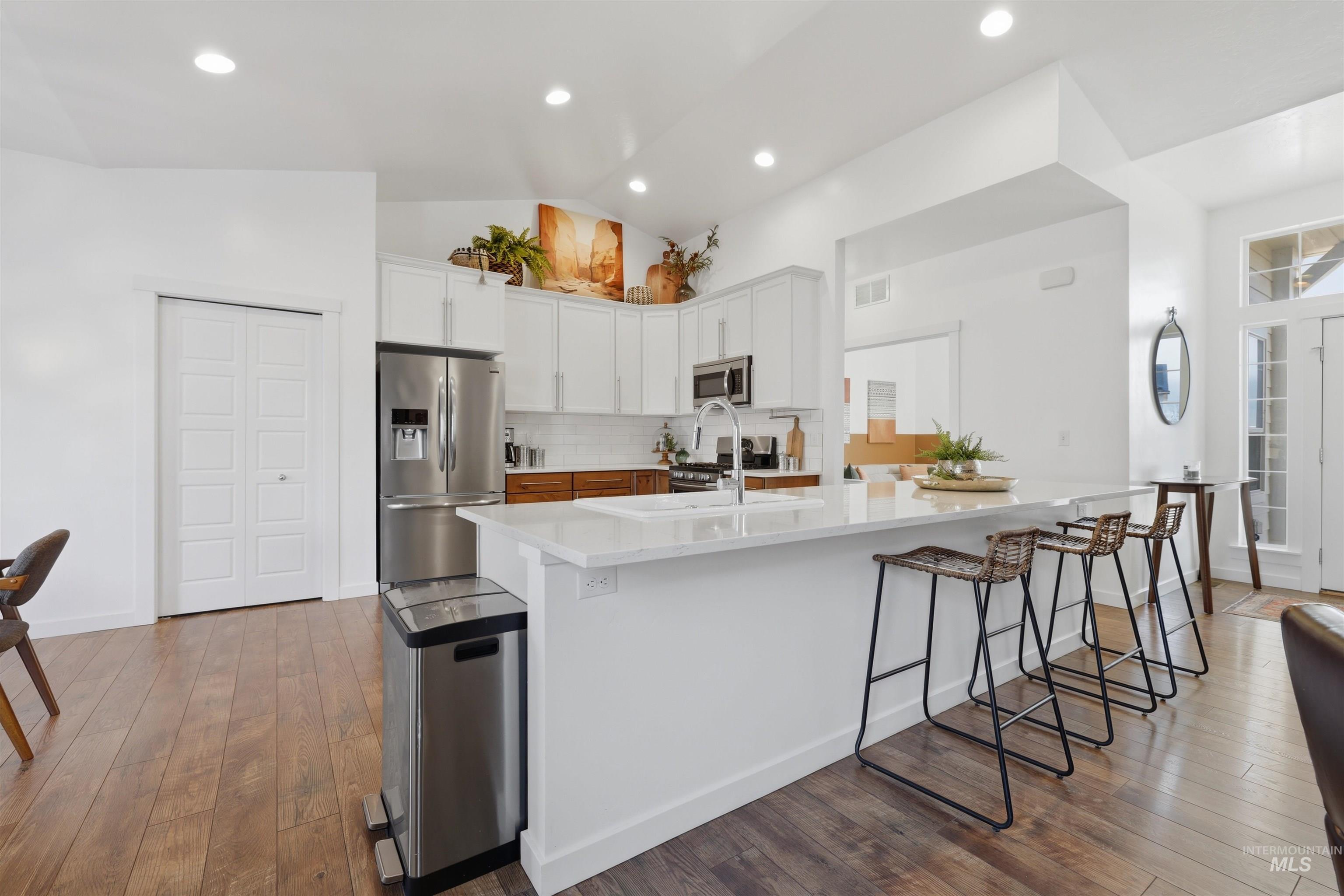 973 E Yaquina Bay dr., Nampa, Idaho 83686, 4 Bedrooms, 3 Bathrooms, Residential For Sale, Price $465,000,MLS 98977852