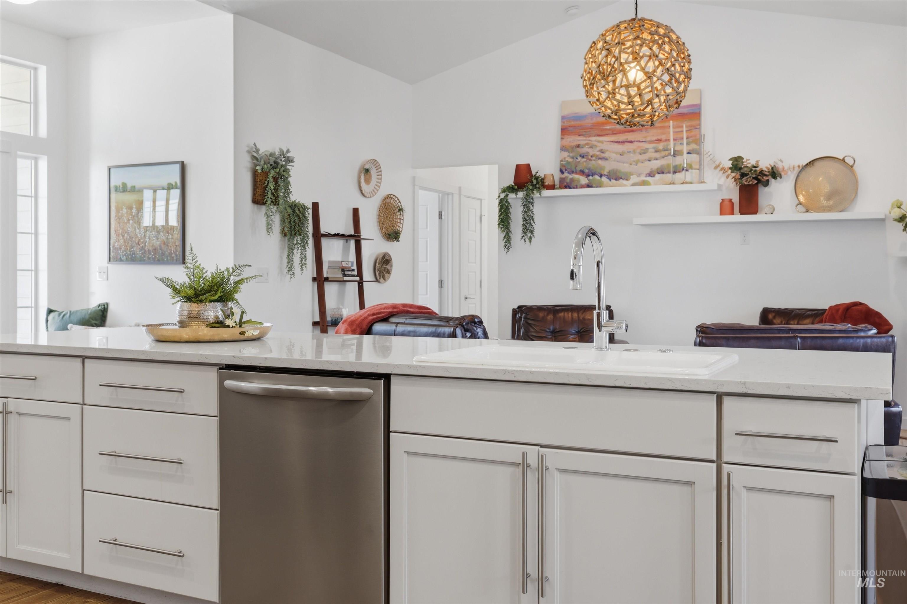 973 E Yaquina Bay dr., Nampa, Idaho 83686, 4 Bedrooms, 3 Bathrooms, Residential For Sale, Price $465,000,MLS 98977852