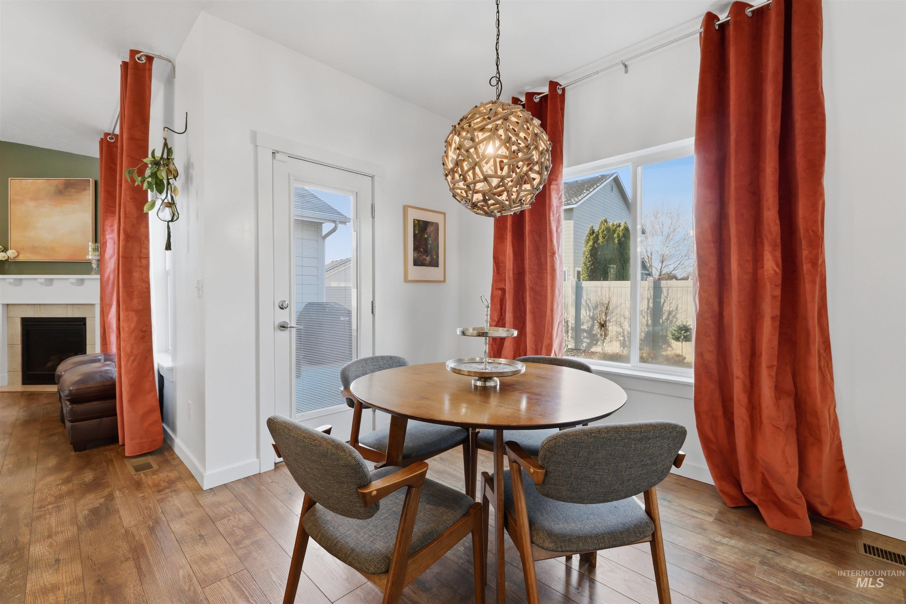 973 E Yaquina Bay dr., Nampa, Idaho 83686, 4 Bedrooms, 3 Bathrooms, Residential For Sale, Price $465,000,MLS 98977852