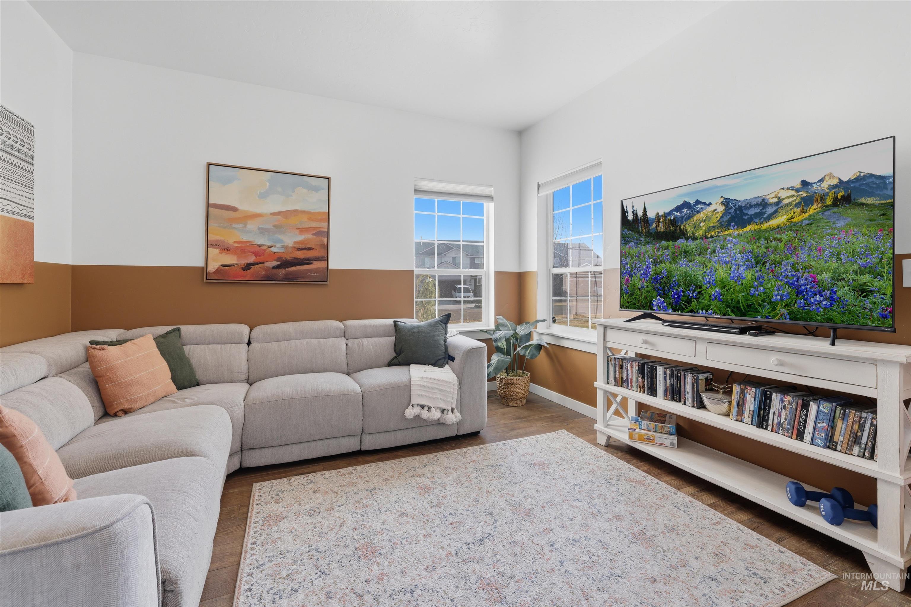 973 E Yaquina Bay dr., Nampa, Idaho 83686, 4 Bedrooms, 3 Bathrooms, Residential For Sale, Price $465,000,MLS 98977852