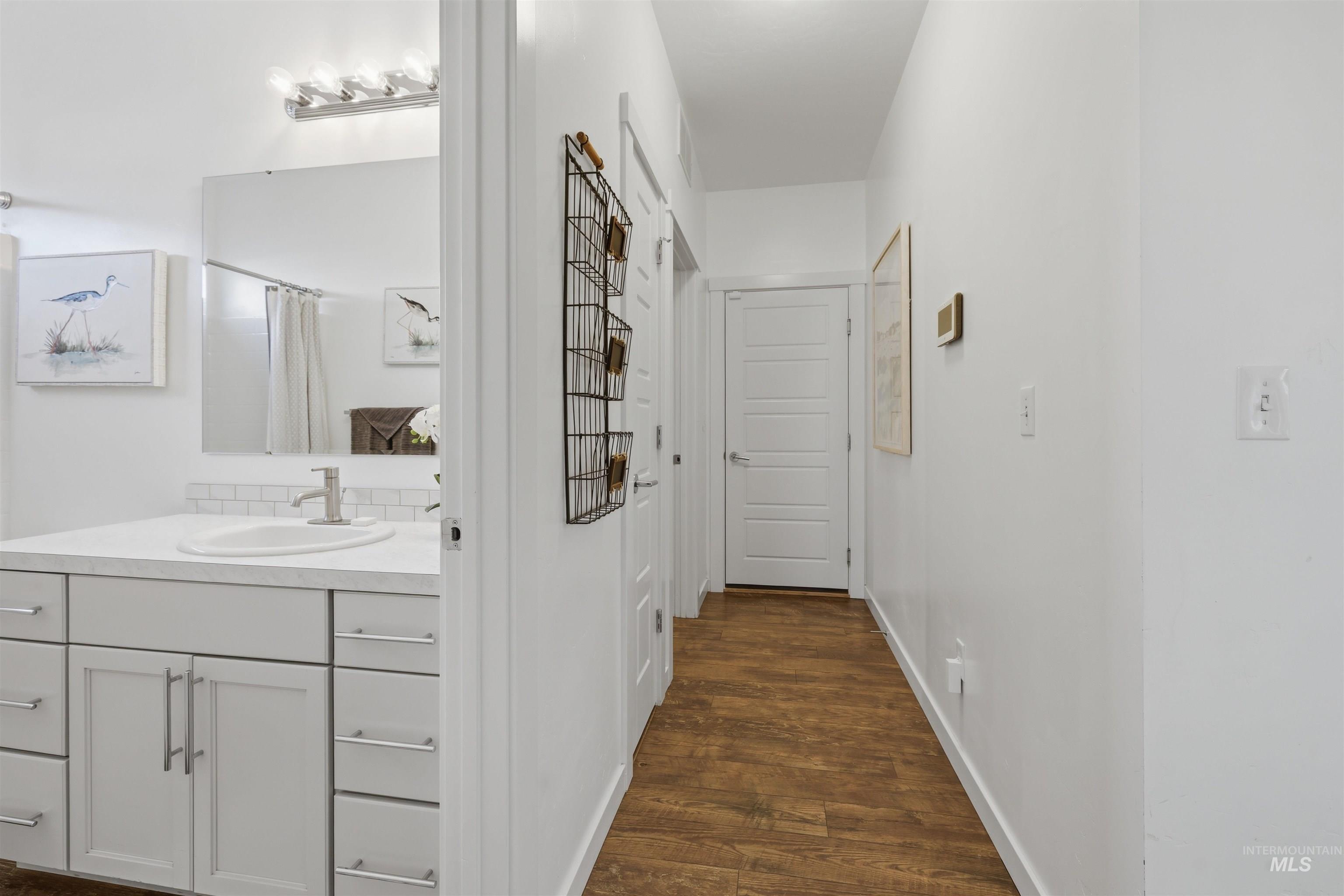 973 E Yaquina Bay dr., Nampa, Idaho 83686, 4 Bedrooms, 3 Bathrooms, Residential For Sale, Price $465,000,MLS 98977852