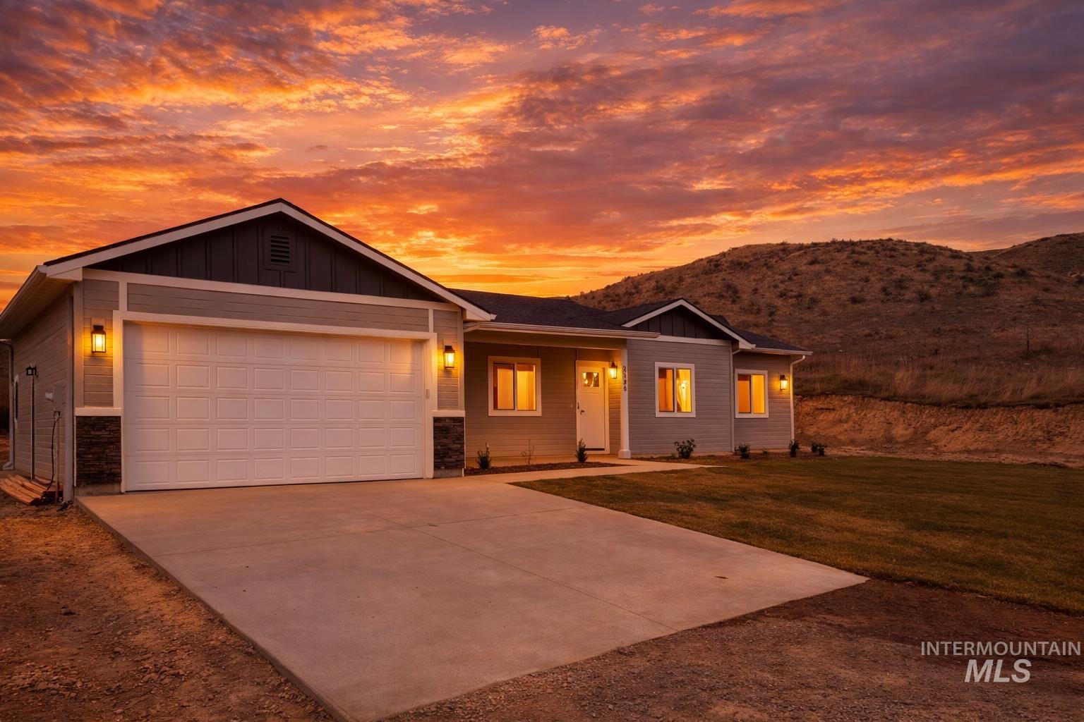 2198 ID-52, Payette, Idaho 83661, 3 Bedrooms, 2 Bathrooms, Residential For Sale, Price $489,900,MLS 98977854