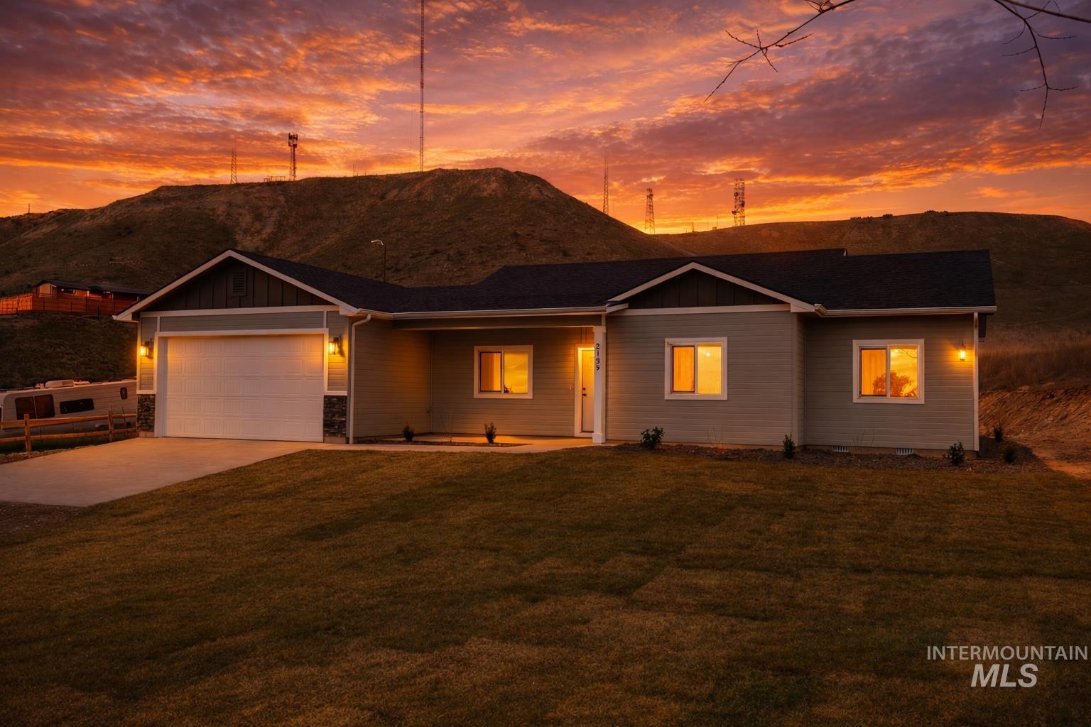 2198 ID-52, Payette, Idaho 83661, 3 Bedrooms, 2 Bathrooms, Residential For Sale, Price $489,900,MLS 98977854