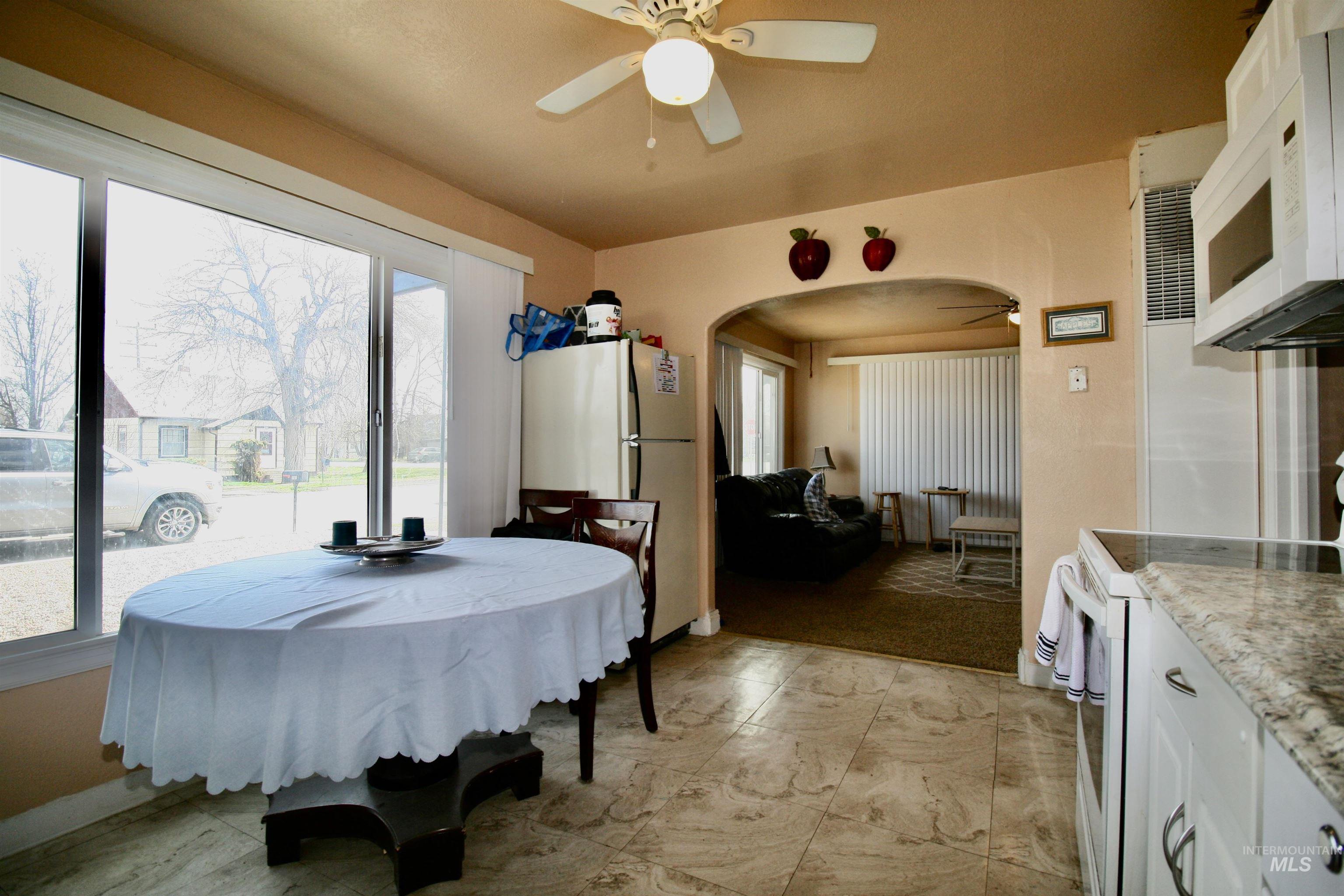 705 N 2nd Street, Nyssa, Oregon 97913, 2 Bedrooms, 1 Bathroom, Residential For Sale, Price $229,000, 98977856