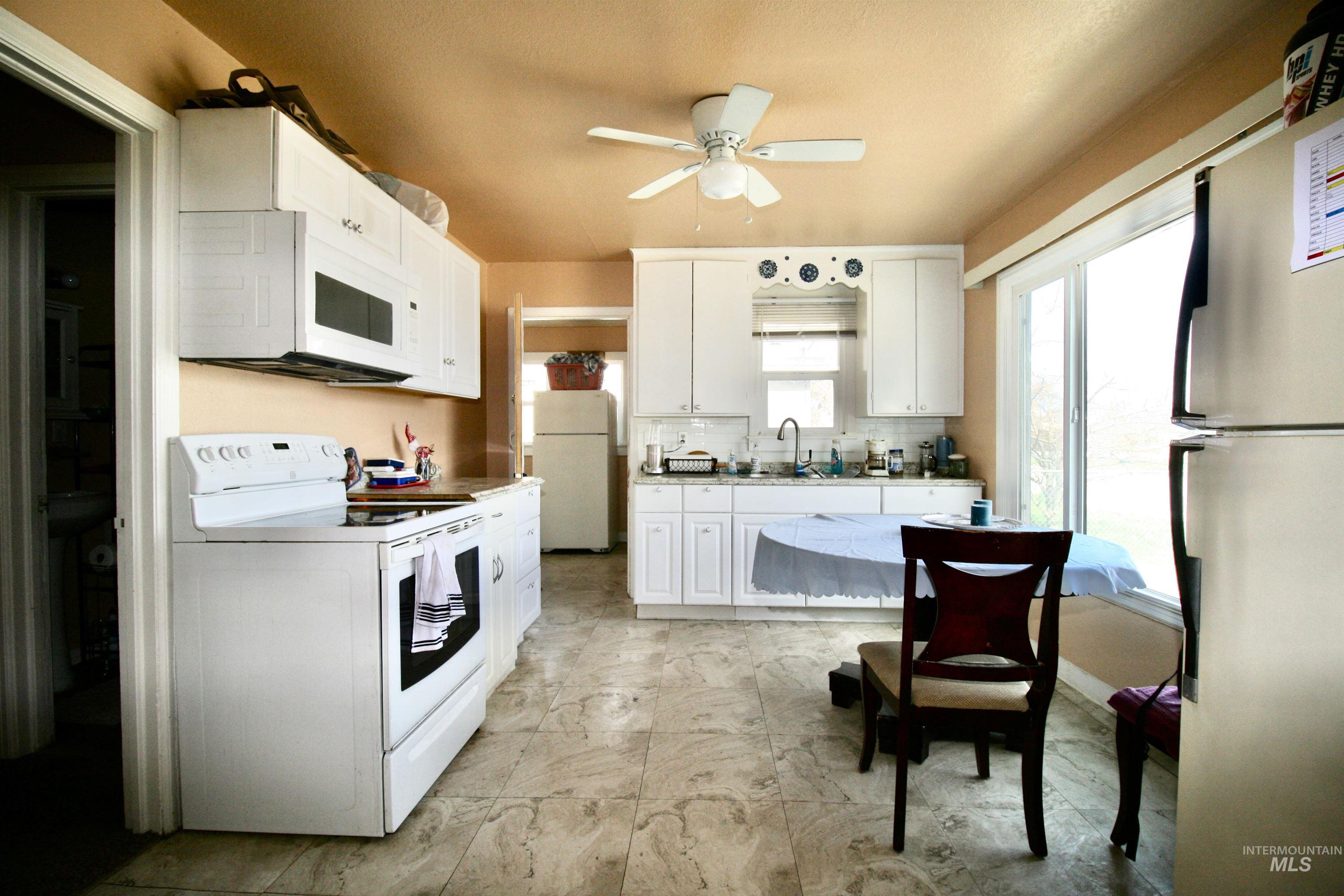 705 N 2nd Street, Nyssa, Oregon 97913, 2 Bedrooms, 1 Bathroom, Residential For Sale, Price $229,000, 98977856