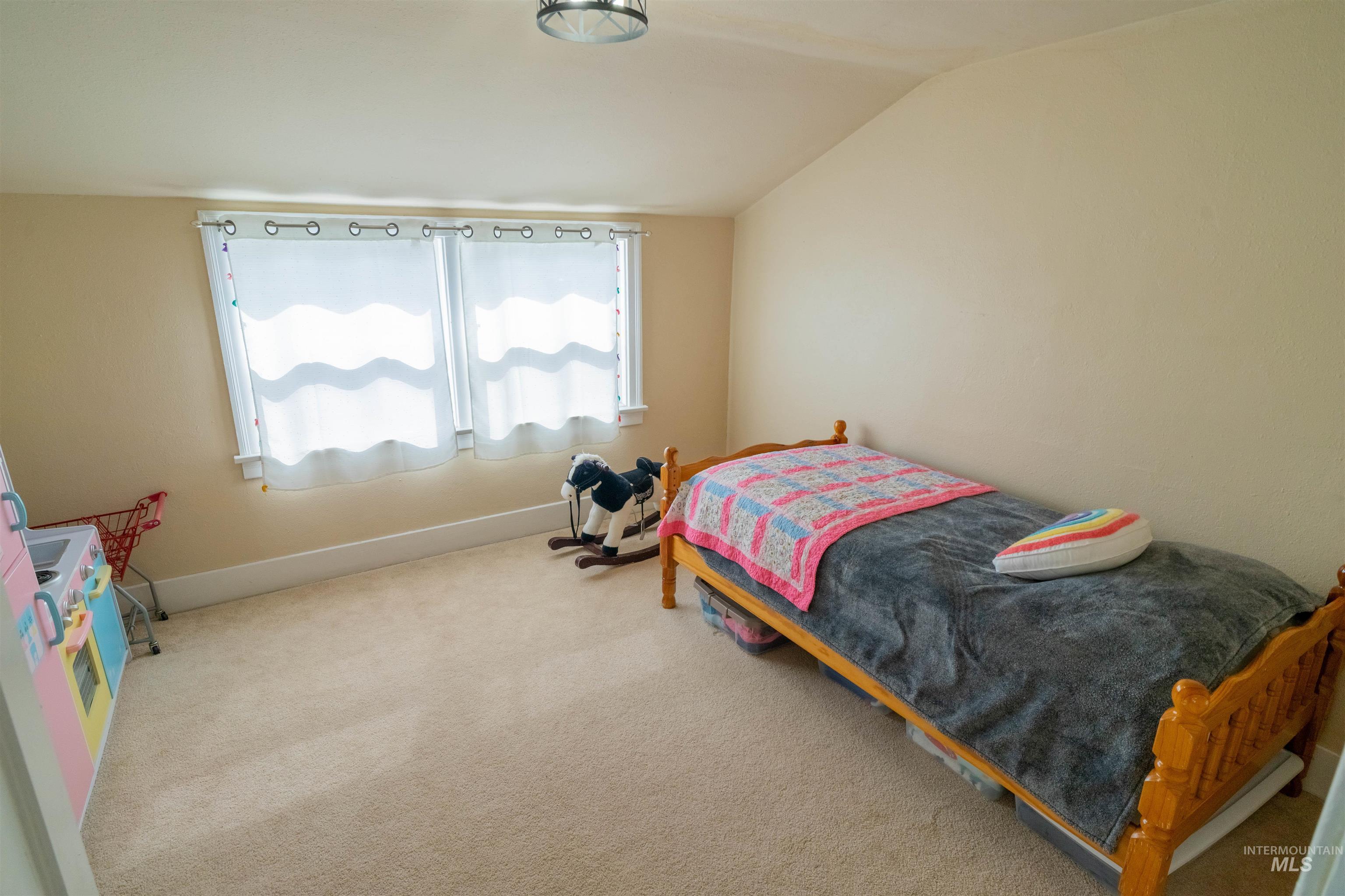 1212 14th St, Lewiston, Idaho 83501, 4 Bedrooms, 2 Bathrooms, Residential For Sale, Price $365,000,MLS 98977858