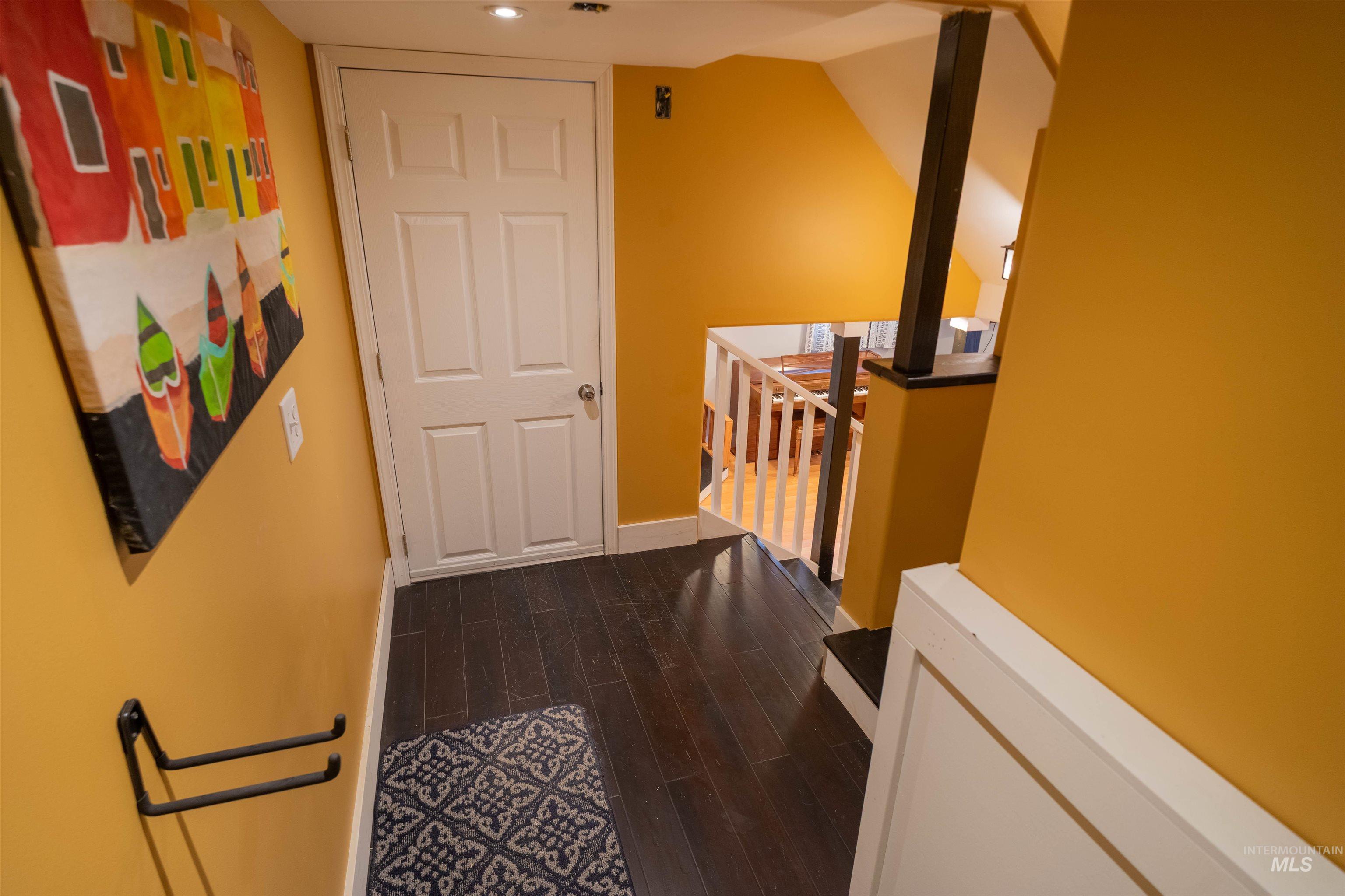 1212 14th St, Lewiston, Idaho 83501, 4 Bedrooms, 2 Bathrooms, Residential For Sale, Price $365,000,MLS 98977858