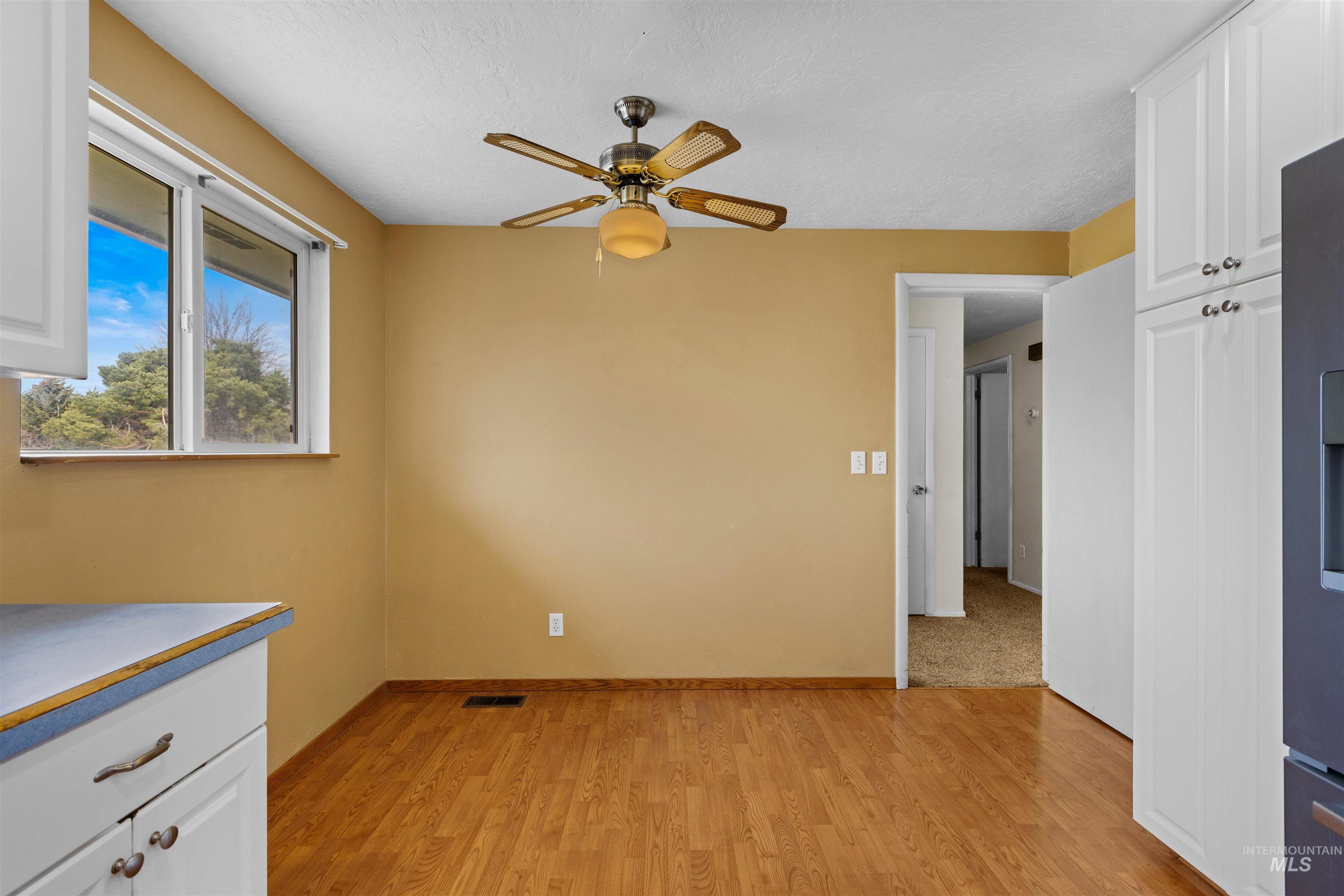 3762 S Summerset Way, Boise, Idaho 83709, 5 Bedrooms, 3 Bathrooms, Residential For Sale, Price $525,000,MLS 98977859