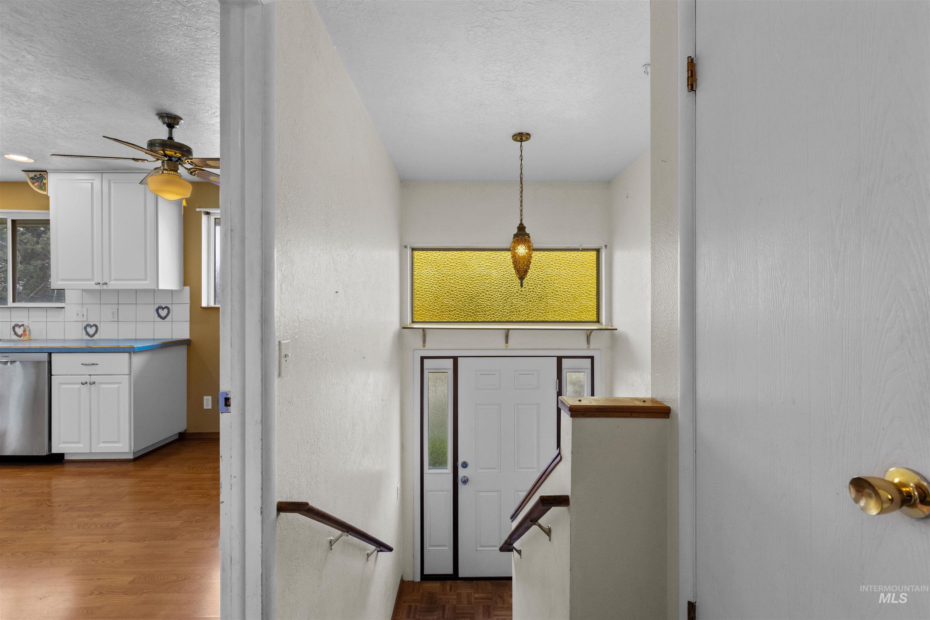 3762 S Summerset Way, Boise, Idaho 83709, 5 Bedrooms, 3 Bathrooms, Residential For Sale, Price $525,000,MLS 98977859