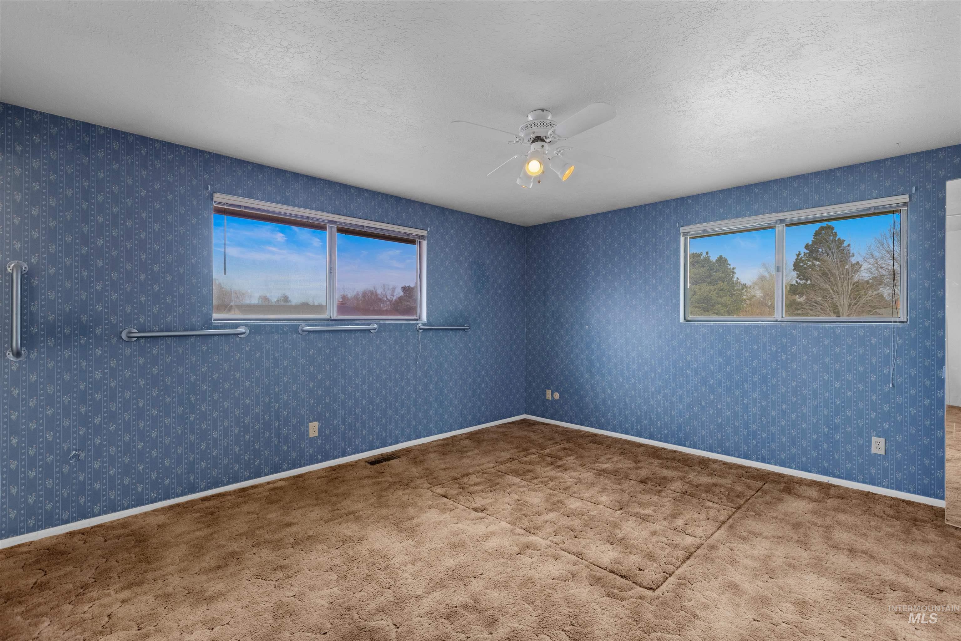 3762 S Summerset Way, Boise, Idaho 83709, 5 Bedrooms, 3 Bathrooms, Residential For Sale, Price $525,000,MLS 98977859