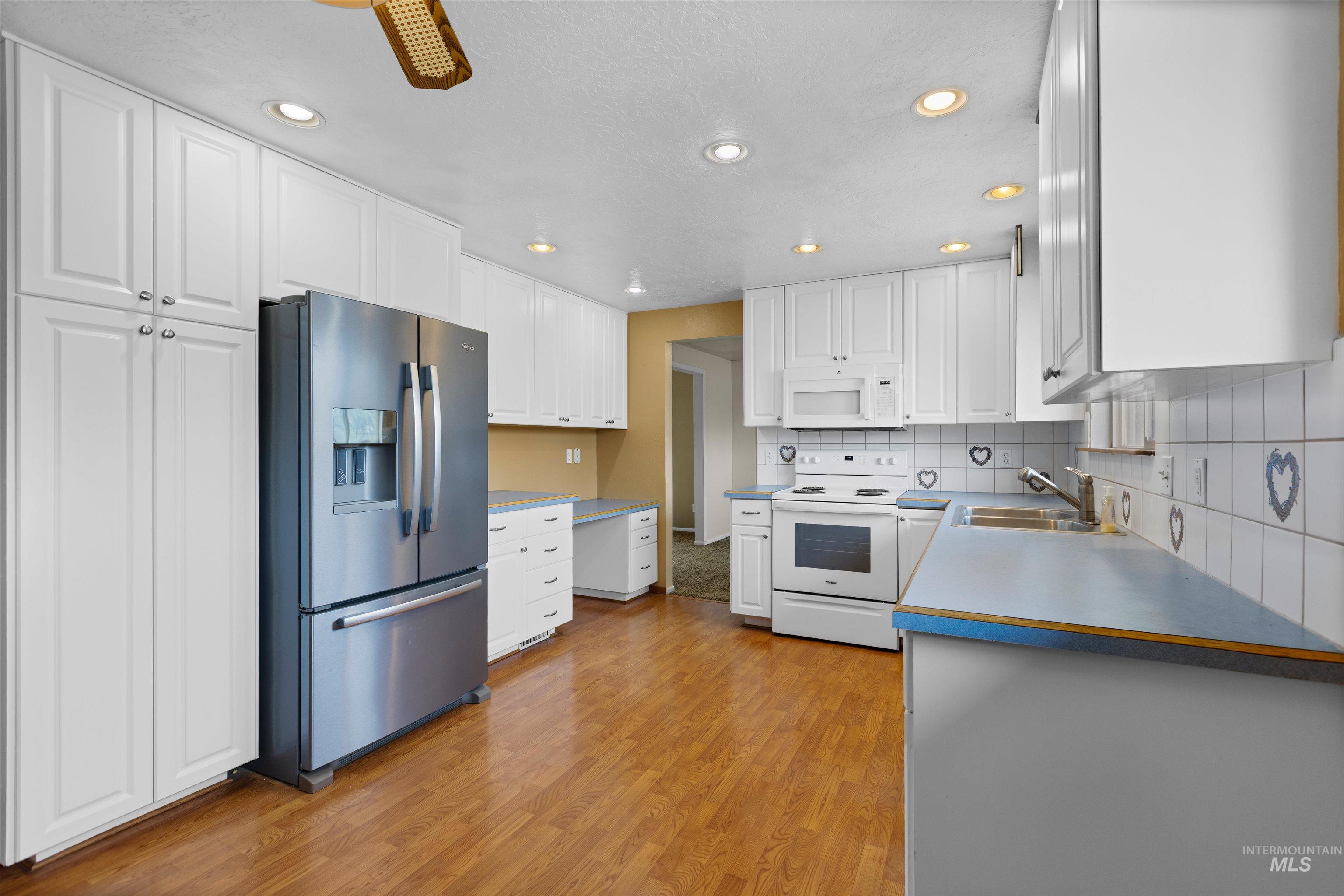 3762 S Summerset Way, Boise, Idaho 83709, 5 Bedrooms, 3 Bathrooms, Residential For Sale, Price $525,000,MLS 98977859