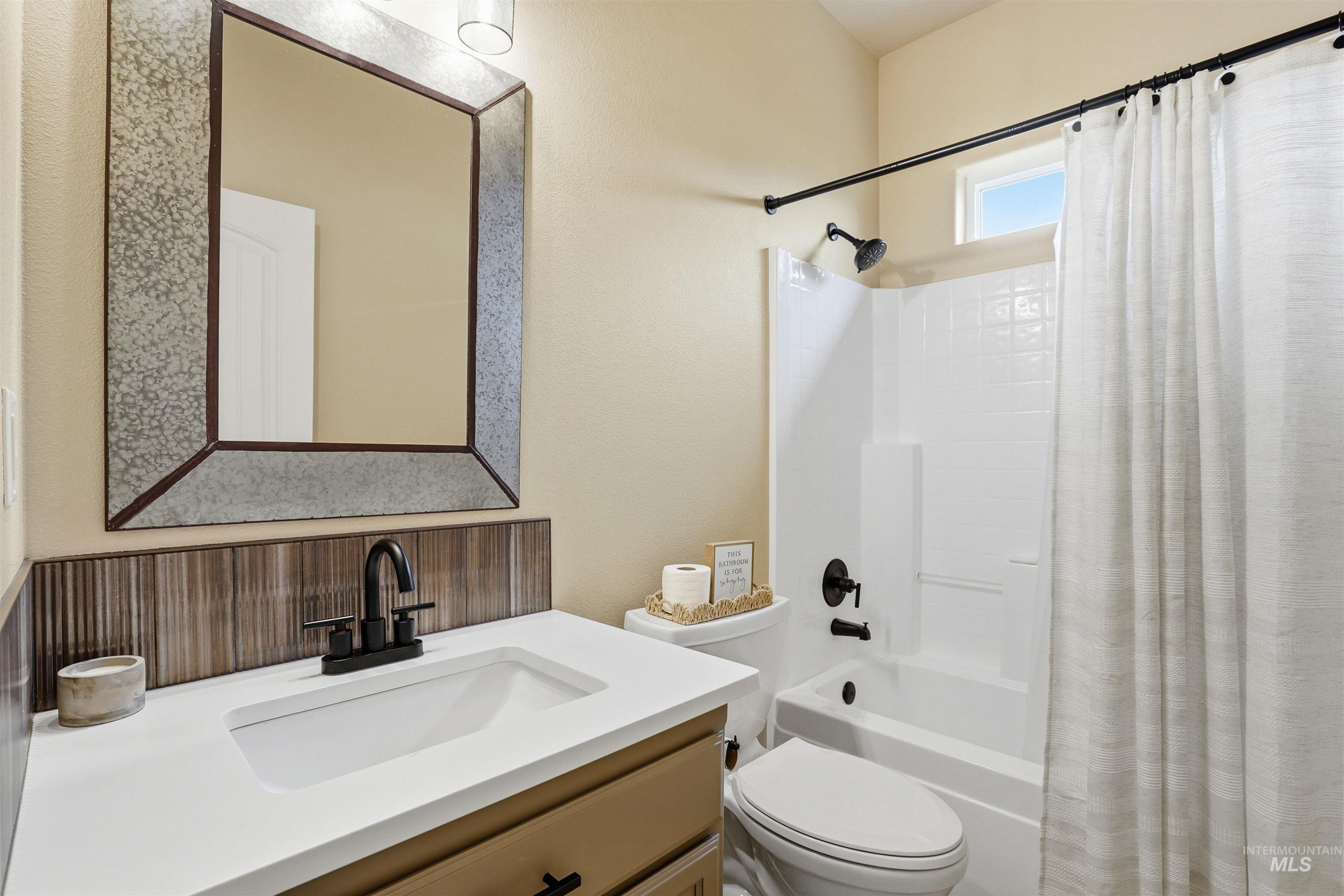 731 Triumph Dr, Middleton, Idaho 83644, 3 Bedrooms, 2 Bathrooms, Residential For Sale, Price $465,000,MLS 98977861