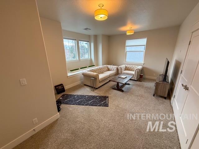 3366 W Lassen Dr, Boise, Idaho 83703, 5 Bedrooms, 4 Bathrooms, Residential For Sale, Price $925,000,MLS 98977863