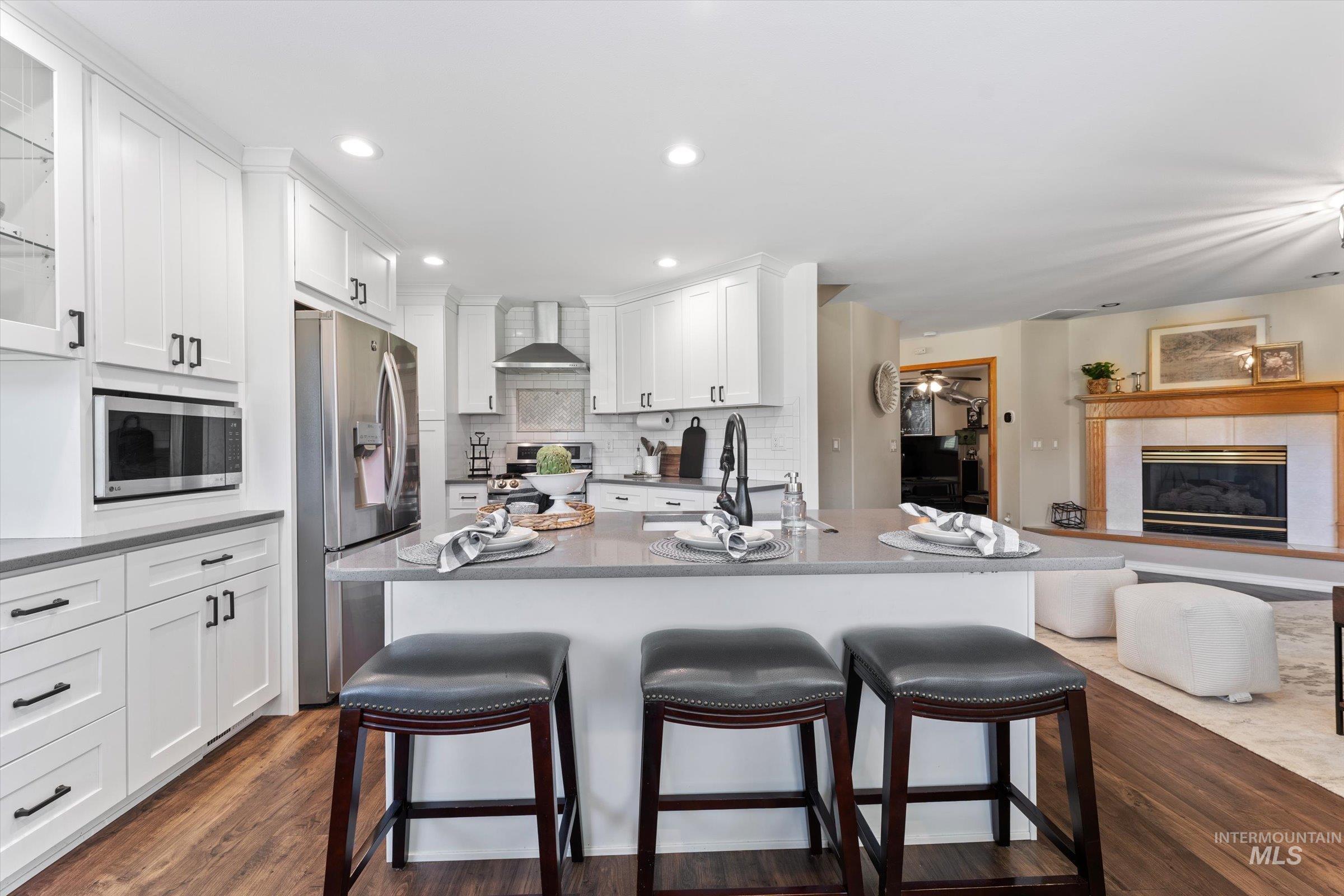 5811 W Sterling LN, Boise, Idaho 83703, 4 Bedrooms, 2.5 Bathrooms, Residential For Sale, Price $679,000,MLS 98977865