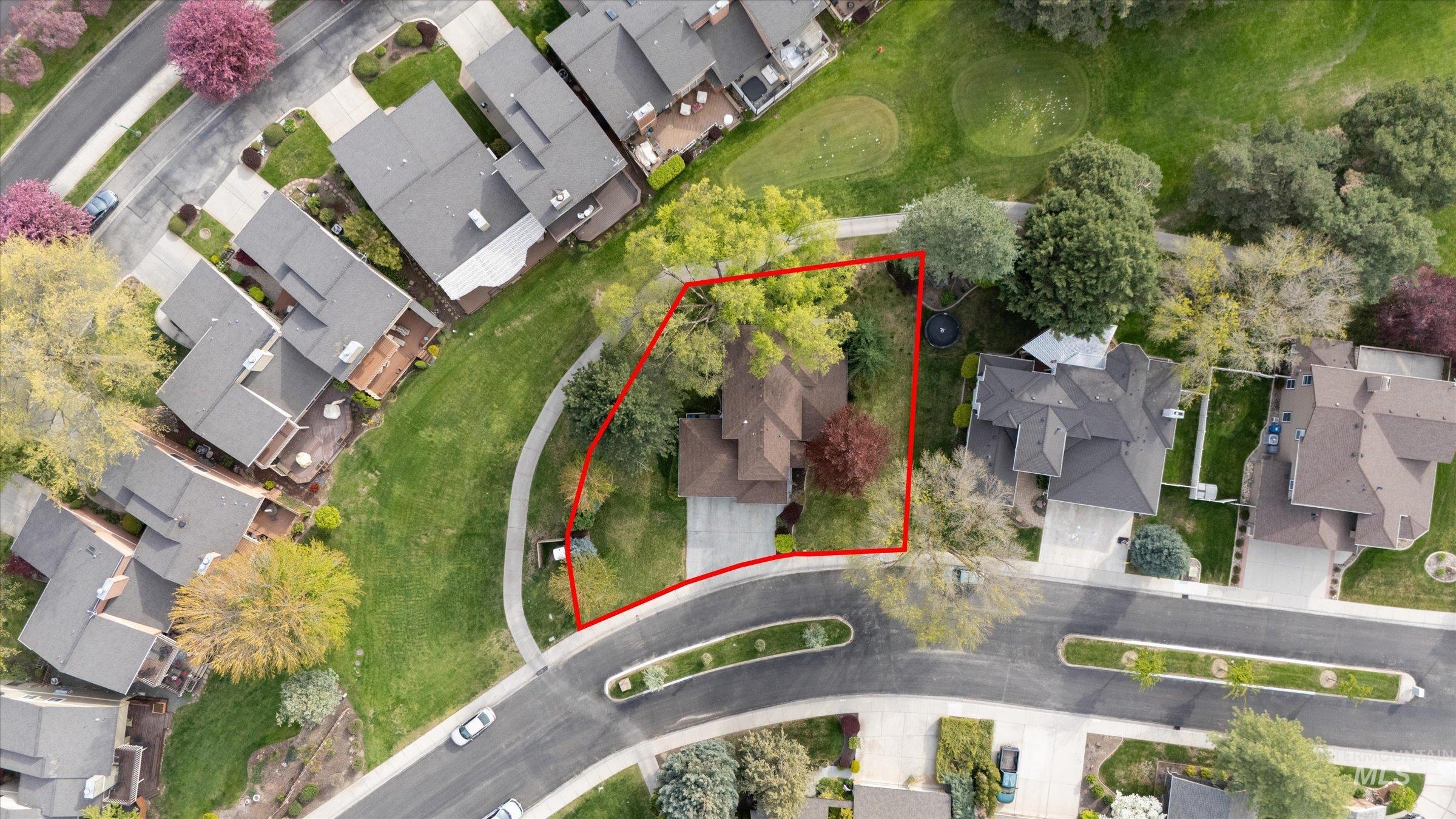 5811 W Sterling LN, Boise, Idaho 83703, 4 Bedrooms, 2.5 Bathrooms, Residential For Sale, Price $679,000,MLS 98977865