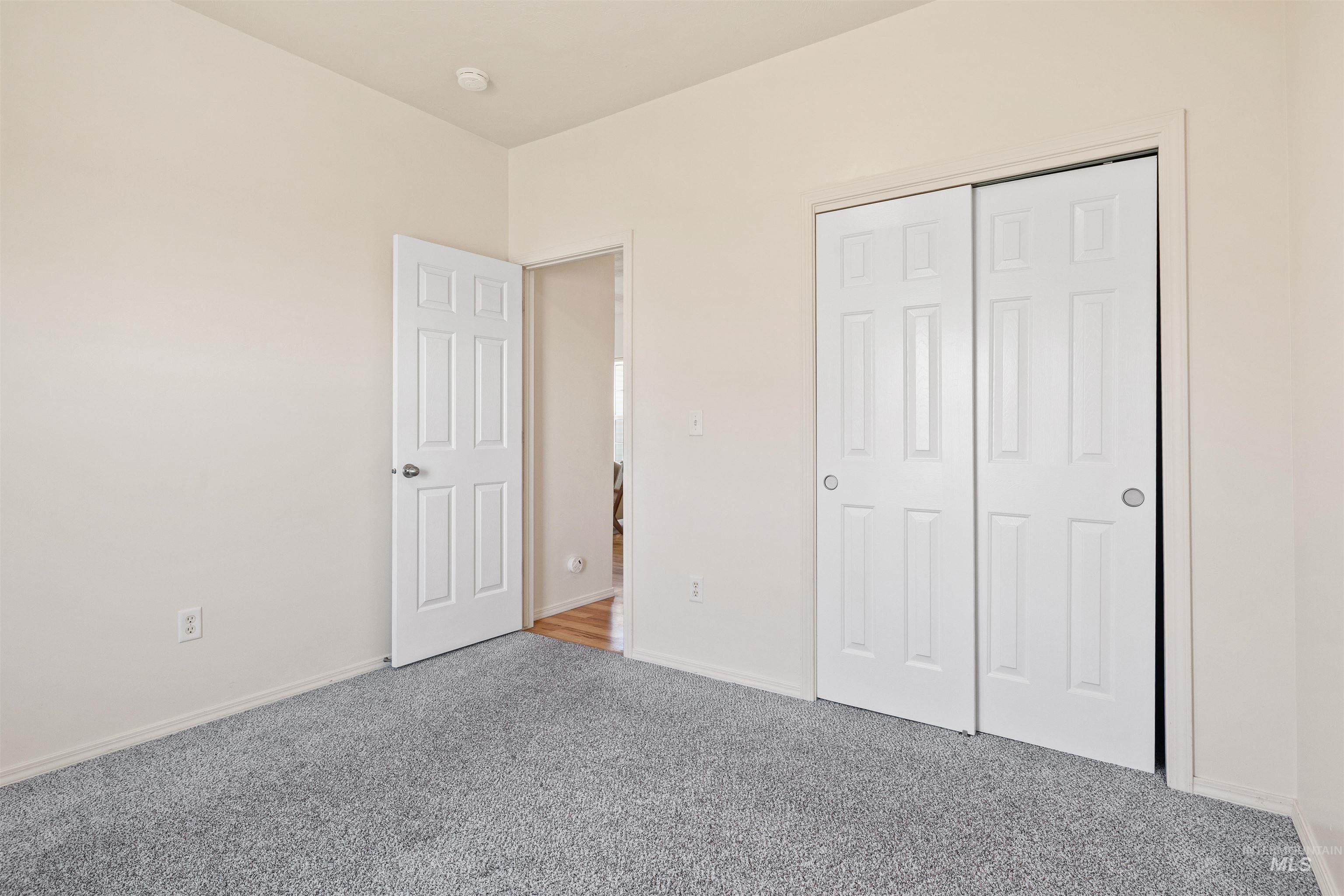 1597 Vista Dr., Twin Falls, Idaho 83301, 3 Bedrooms, 2 Bathrooms, Residential For Sale, Price $320,900,MLS 98977866