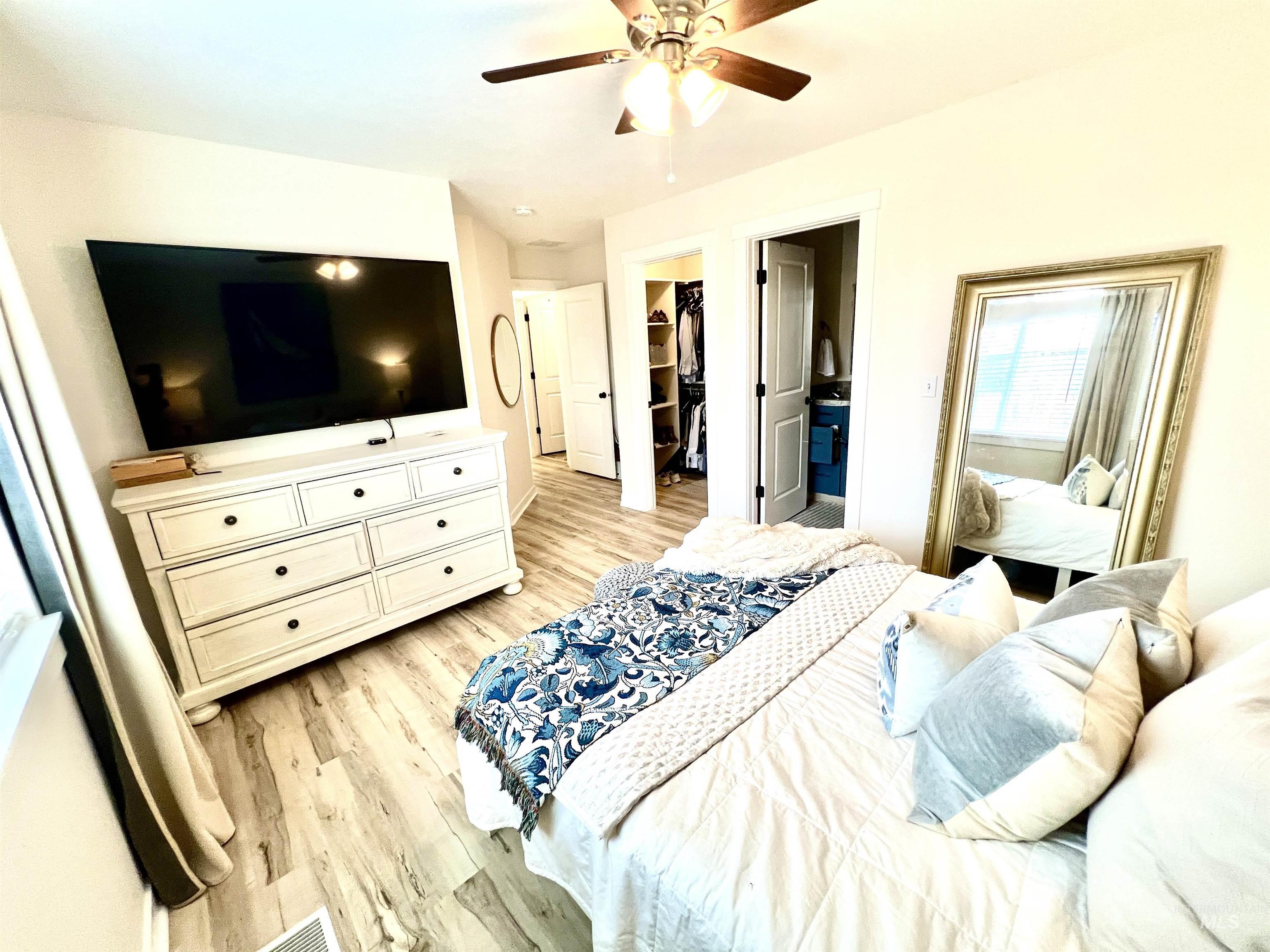 1518 E Florida Ave, Nampa, Idaho 83686-5656, 3 Bedrooms, 2 Bathrooms, Residential For Sale, Price $424,900,MLS 98977868