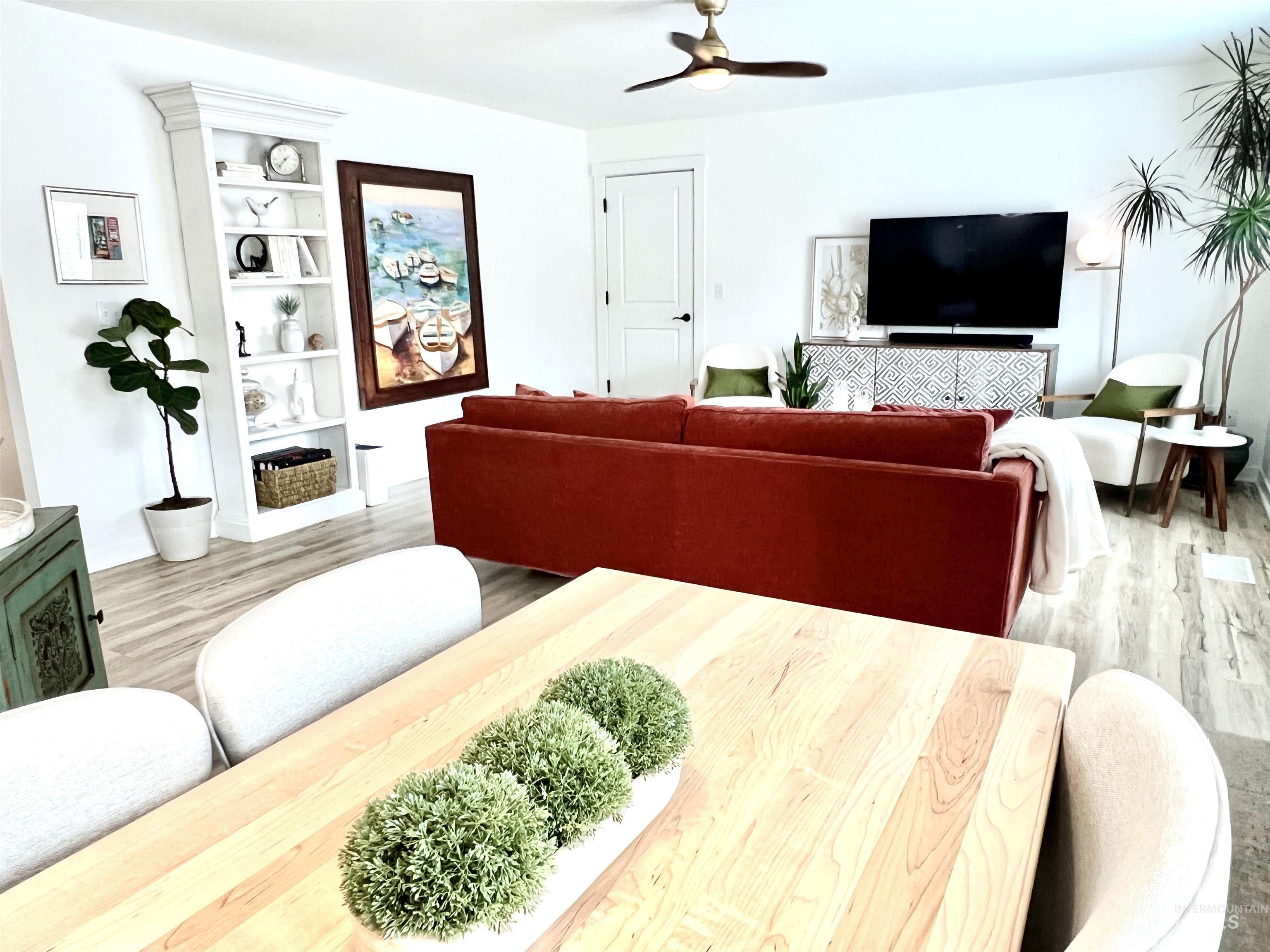 1518 E Florida Ave, Nampa, Idaho 83686-5656, 3 Bedrooms, 2 Bathrooms, Residential For Sale, Price $424,900,MLS 98977868