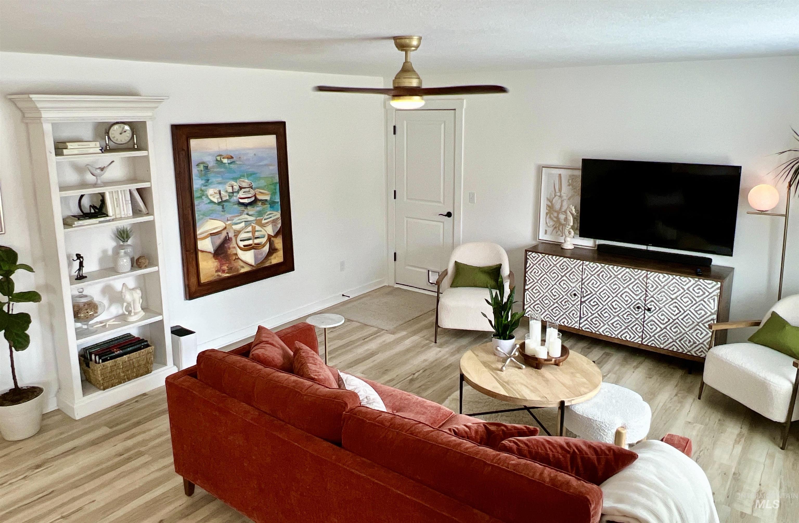 1518 E Florida Ave, Nampa, Idaho 83686-5656, 3 Bedrooms, 2 Bathrooms, Residential For Sale, Price $424,900,MLS 98977868