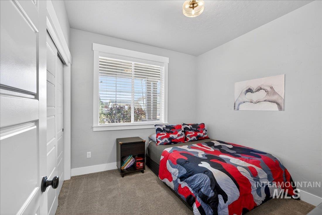 5942 W Algona Dr., Meridian, Idaho 83646, 3 Bedrooms, 3 Bathrooms, Residential For Sale, Price $634,900,MLS 98977869