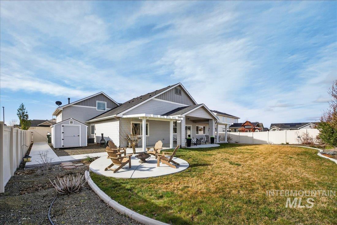 5942 W Algona Dr., Meridian, Idaho 83646, 3 Bedrooms, 3 Bathrooms, Residential For Sale, Price $650,000, 98977869